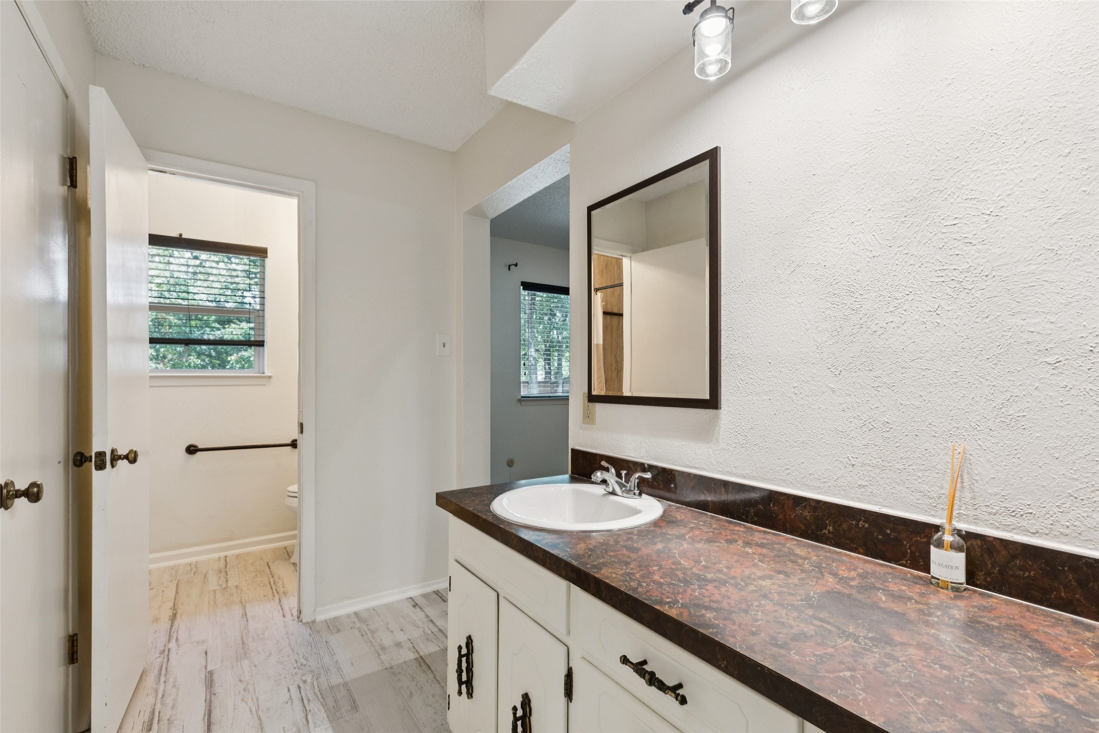 7701 Briarridge Court