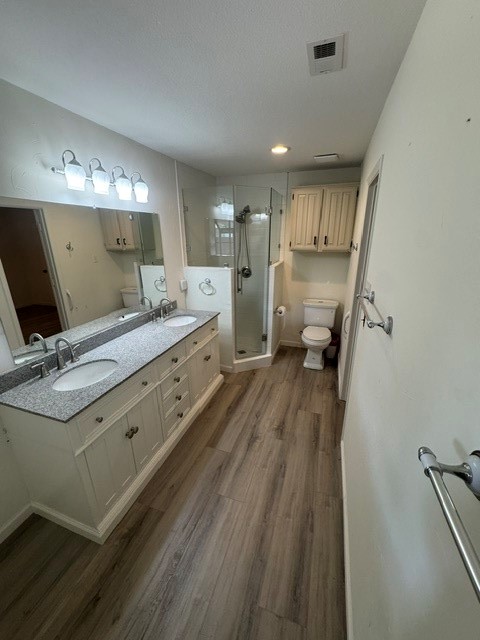 432 Sunnybrook Court