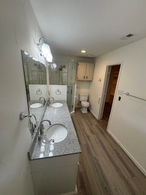 432 Sunnybrook Court