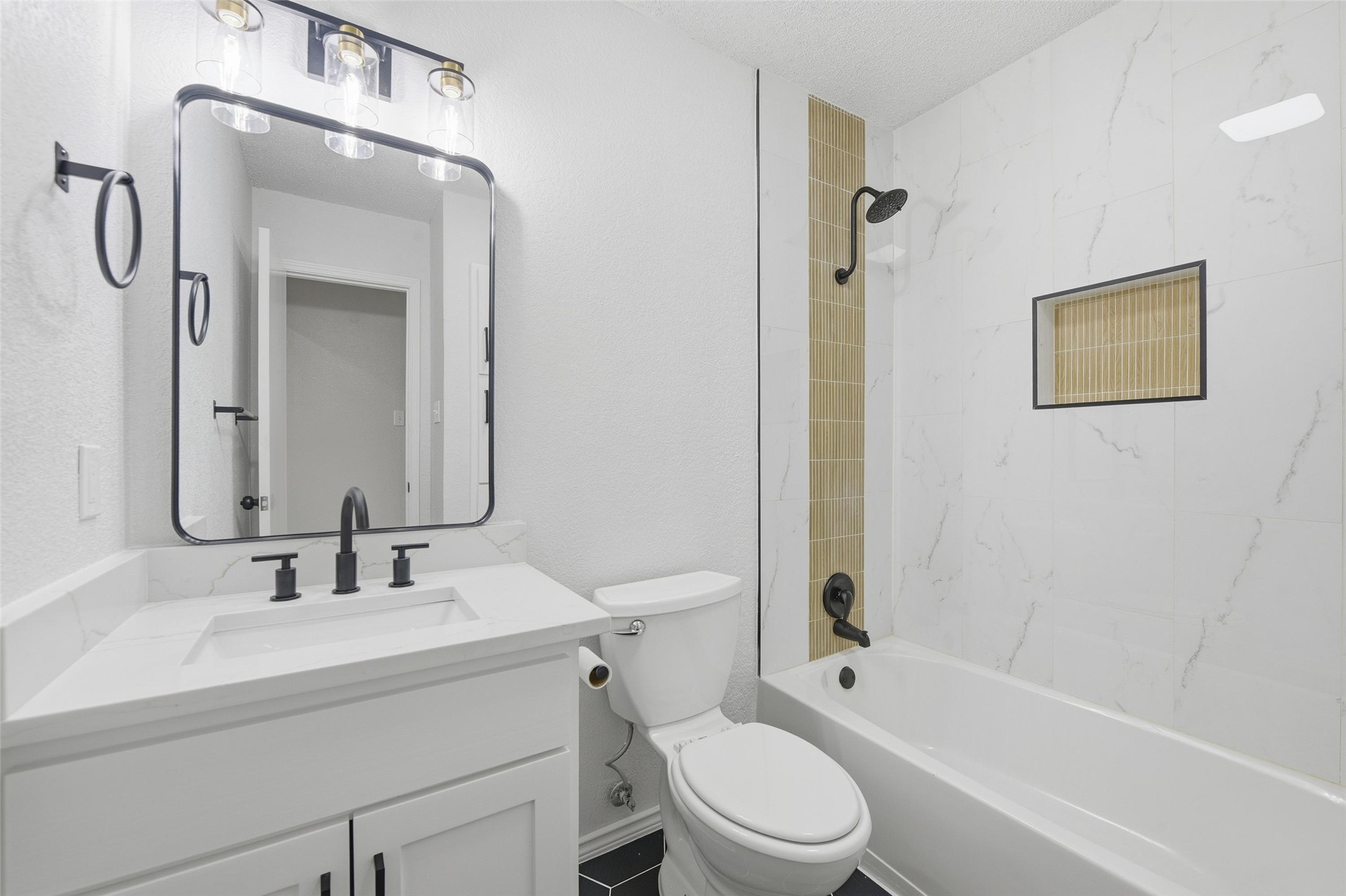 6601 JERRI LYNN Drive