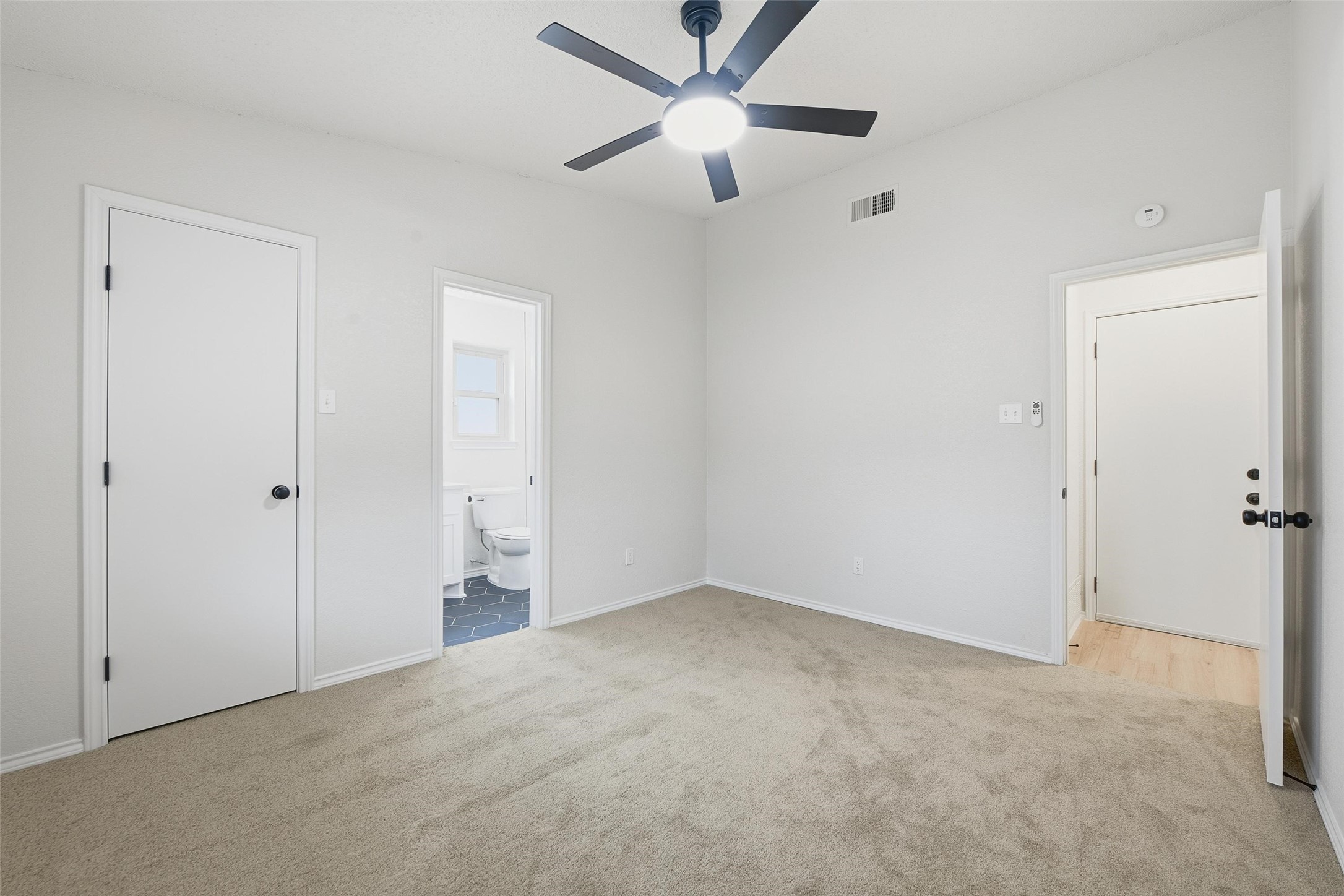 6601 JERRI LYNN Drive