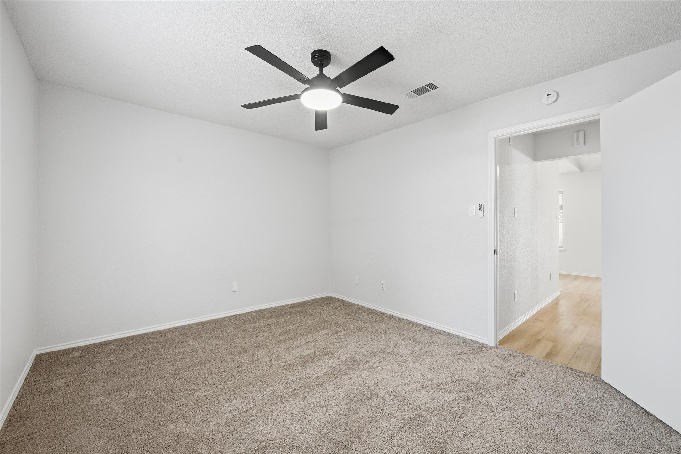 6601 JERRI LYNN Drive