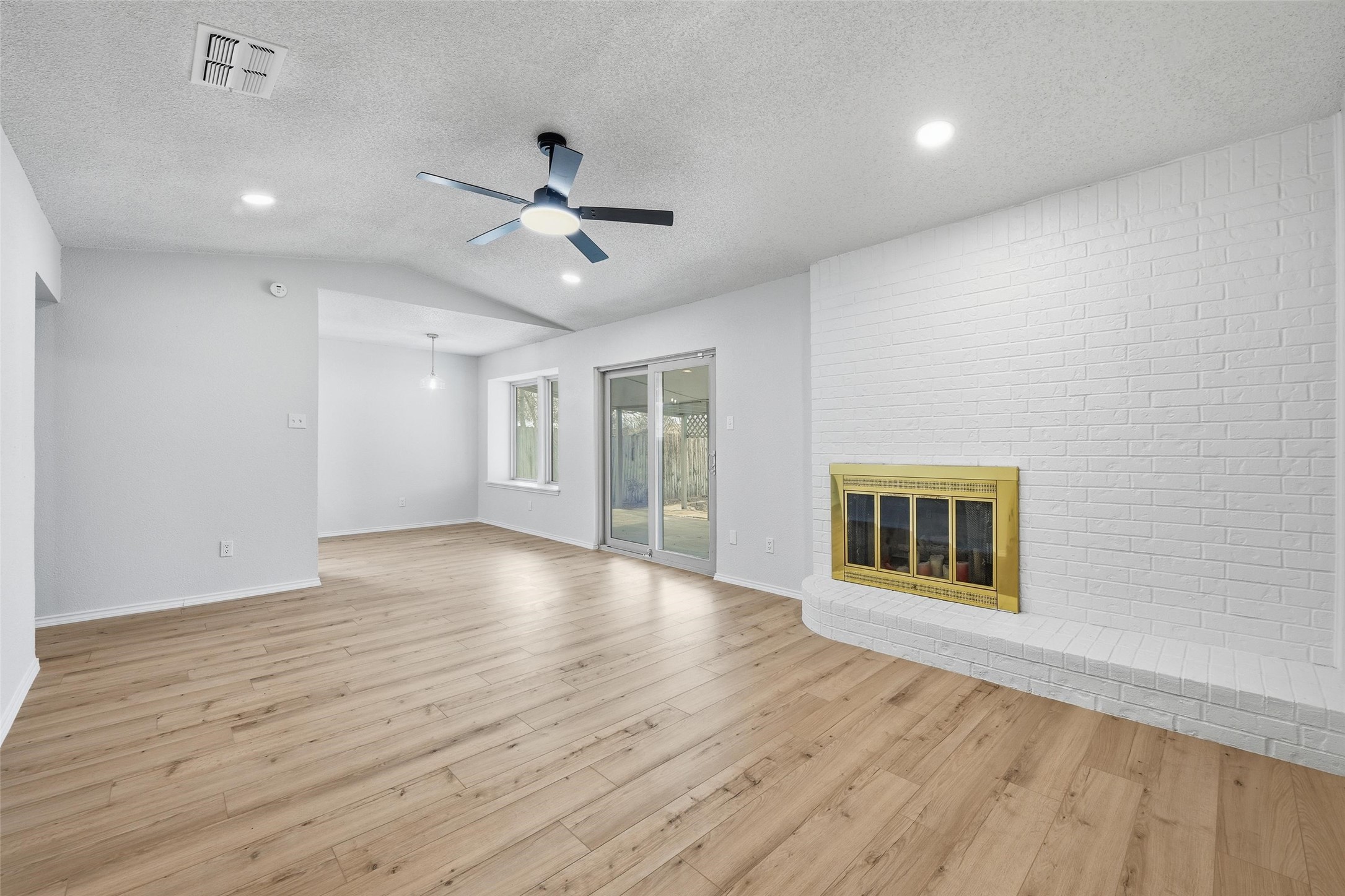 6601 JERRI LYNN Drive