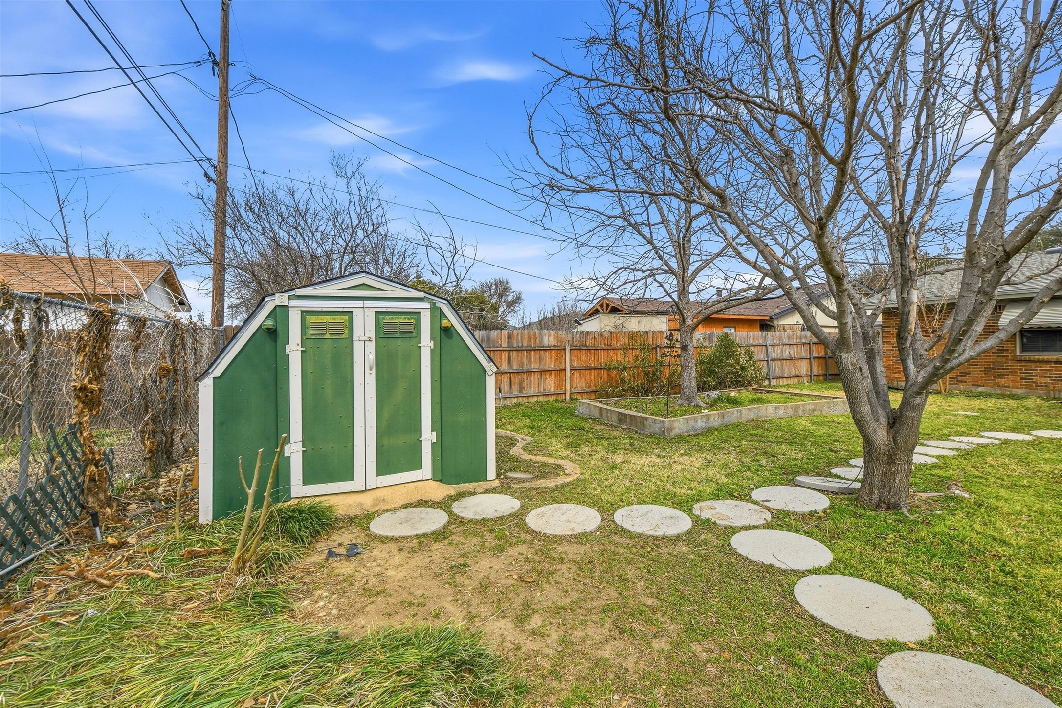 6601 JERRI LYNN Drive