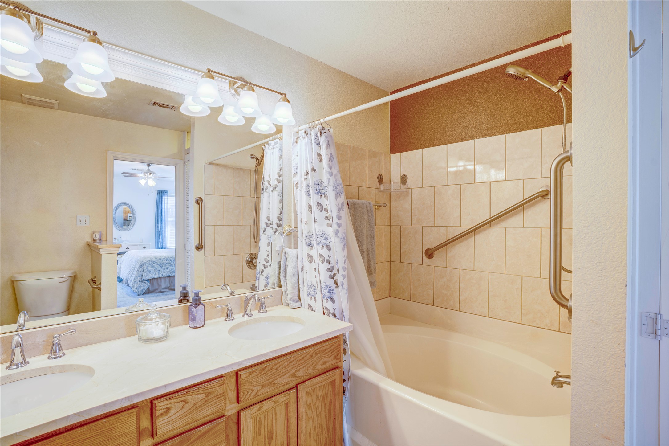 8729 Lake Meadows Lane