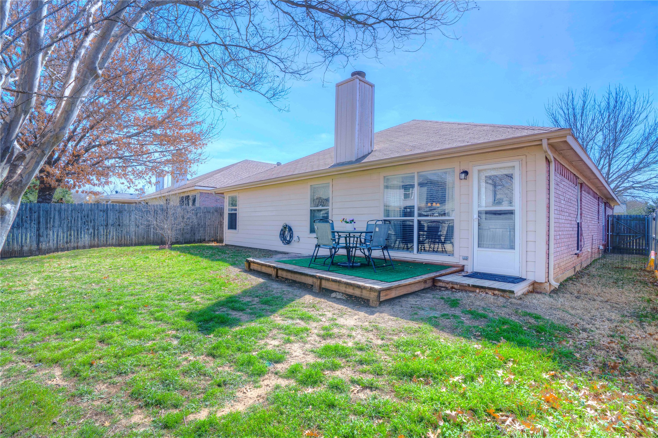 8729 Lake Meadows Lane
