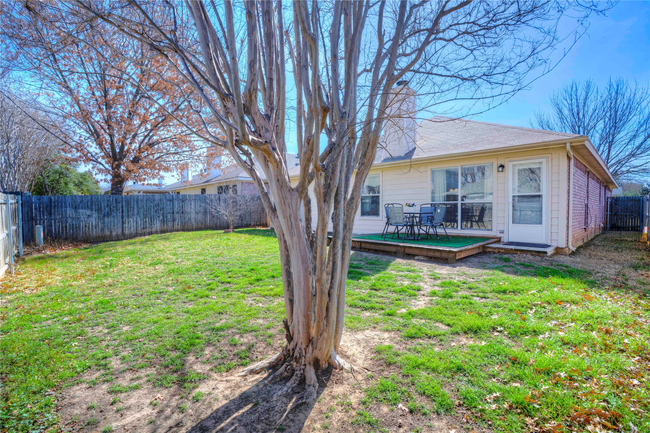 8729 Lake Meadows Lane