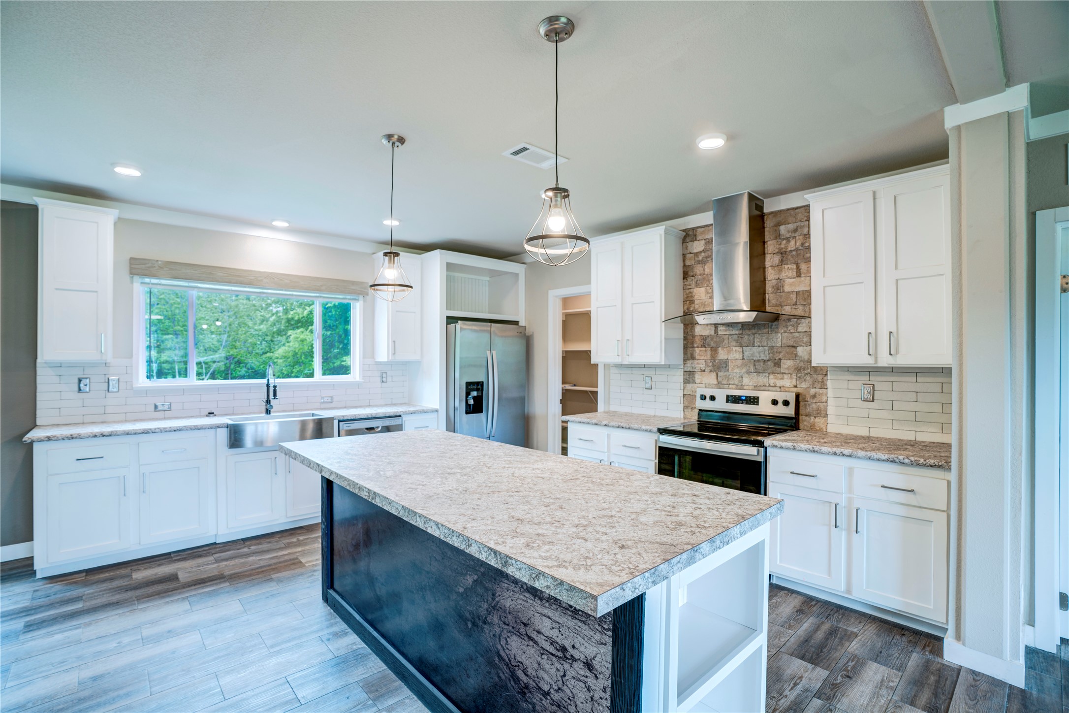 135 Lelon Lane