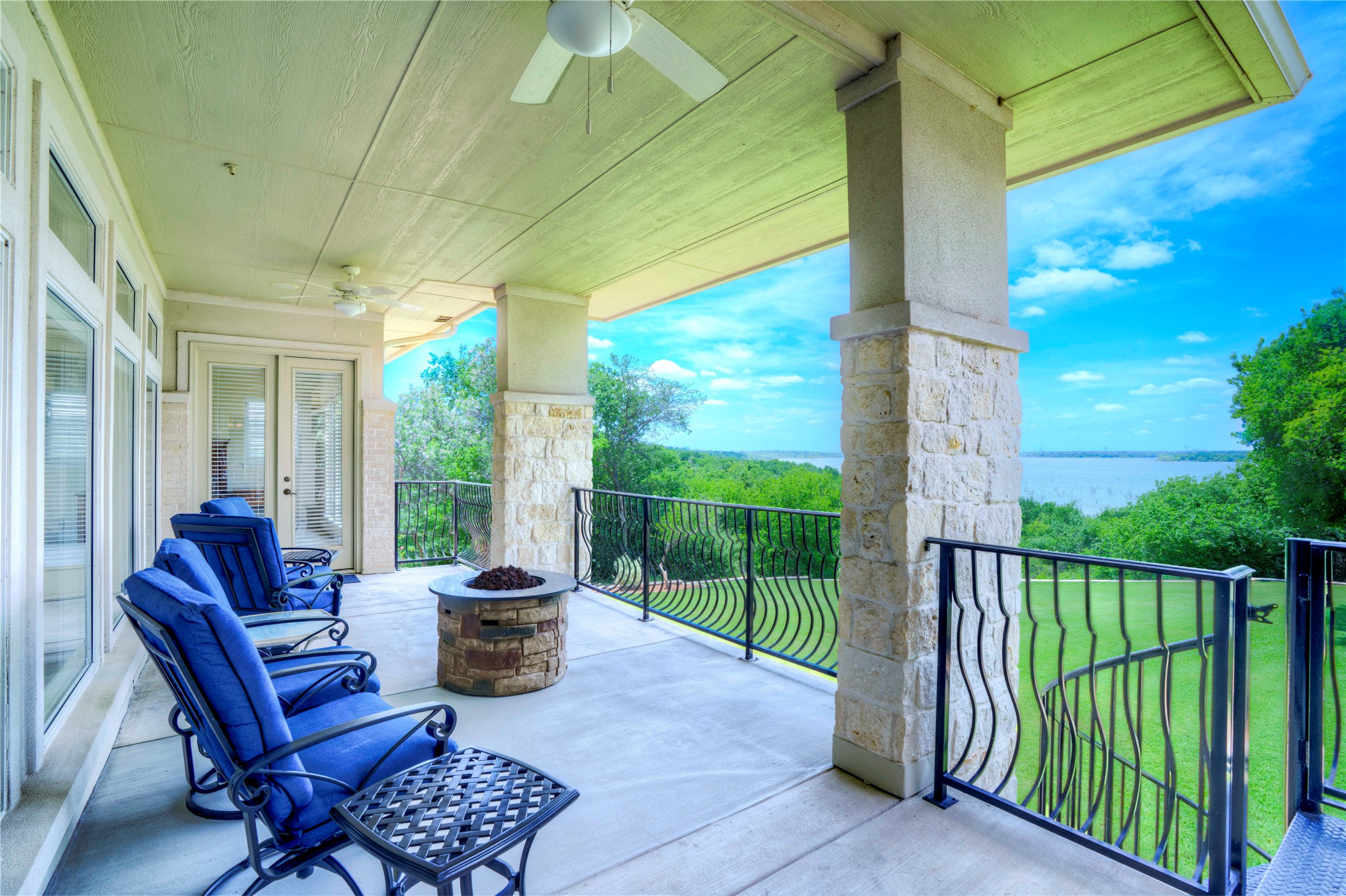 1132 Mallard Pointe Drive