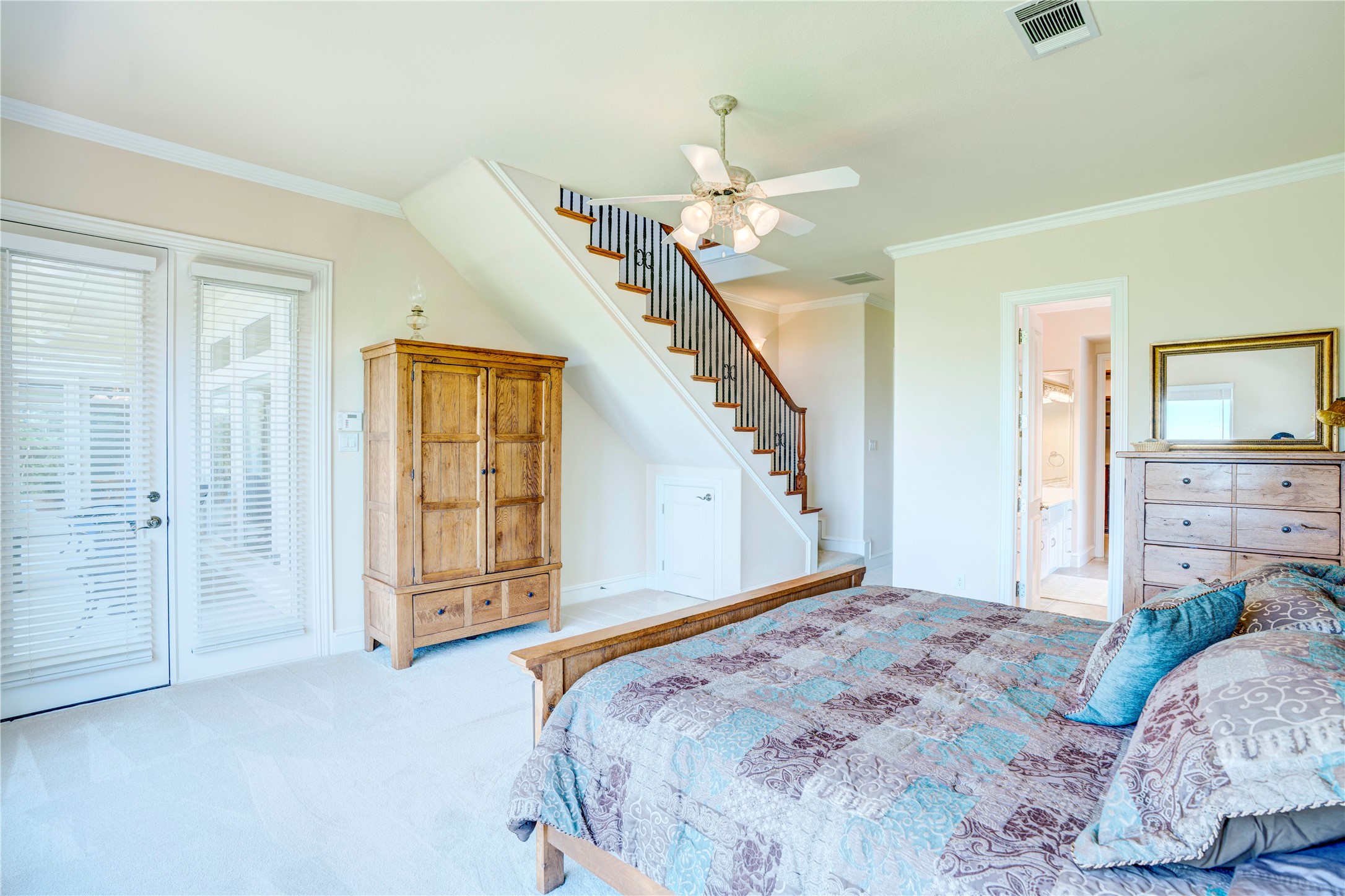 1132 Mallard Pointe Drive