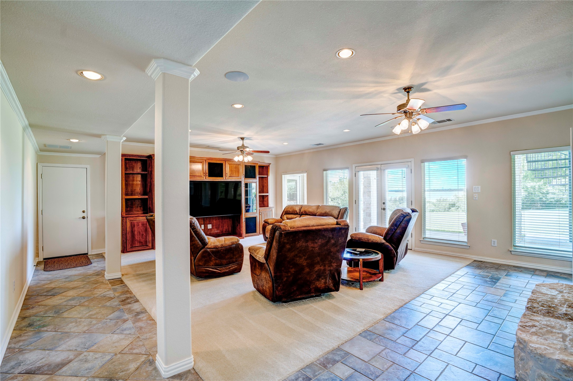 1132 Mallard Pointe Drive