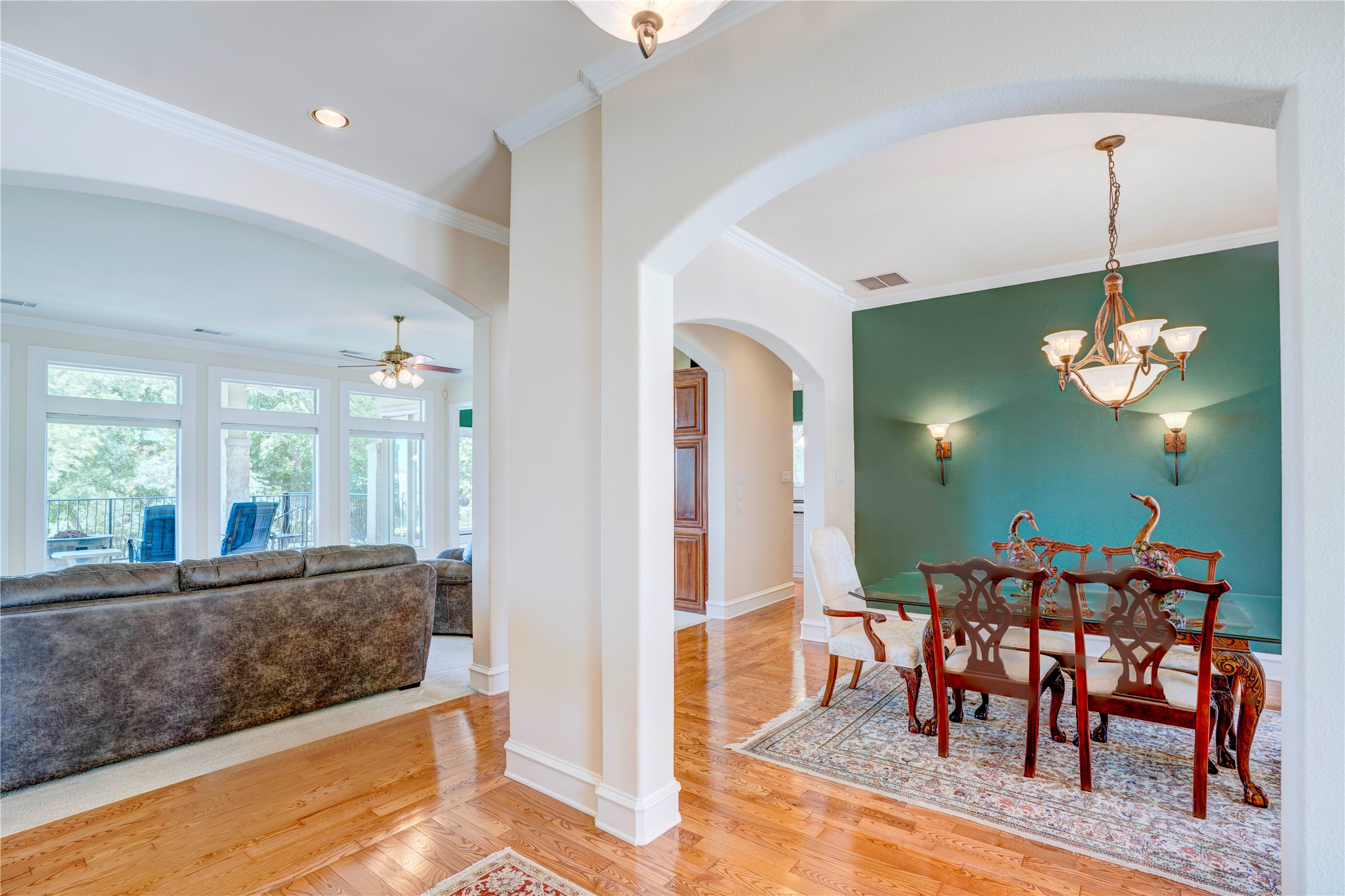 1132 Mallard Pointe Drive