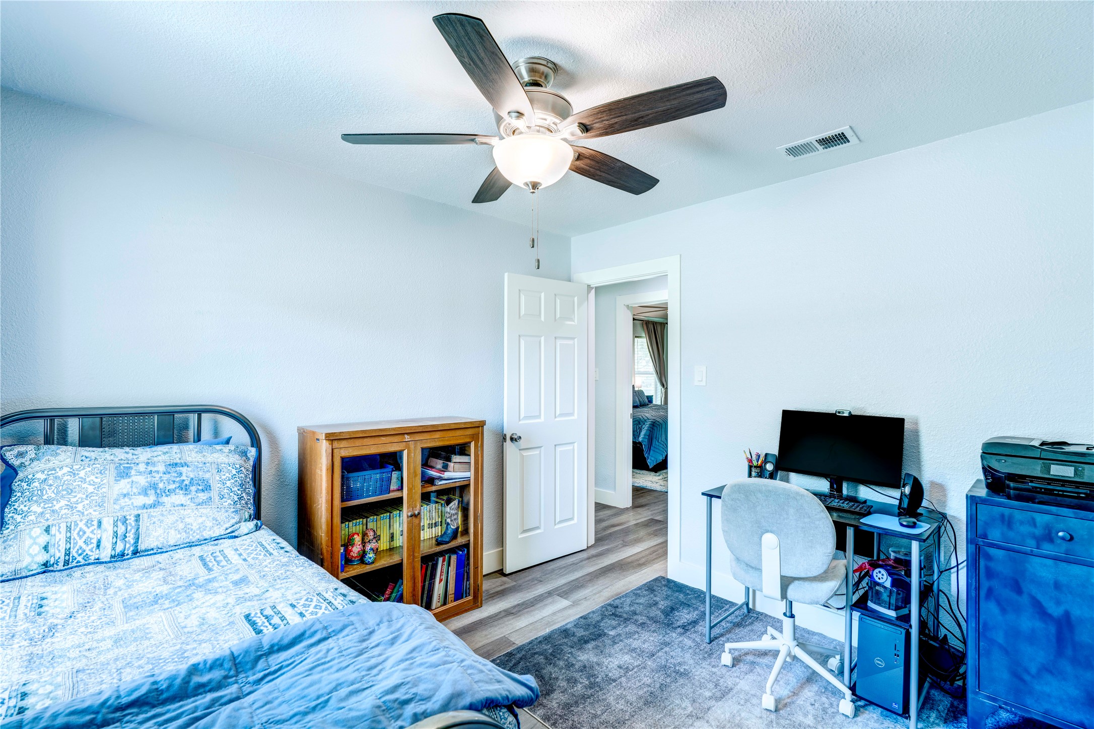 6901 Briardale Drive