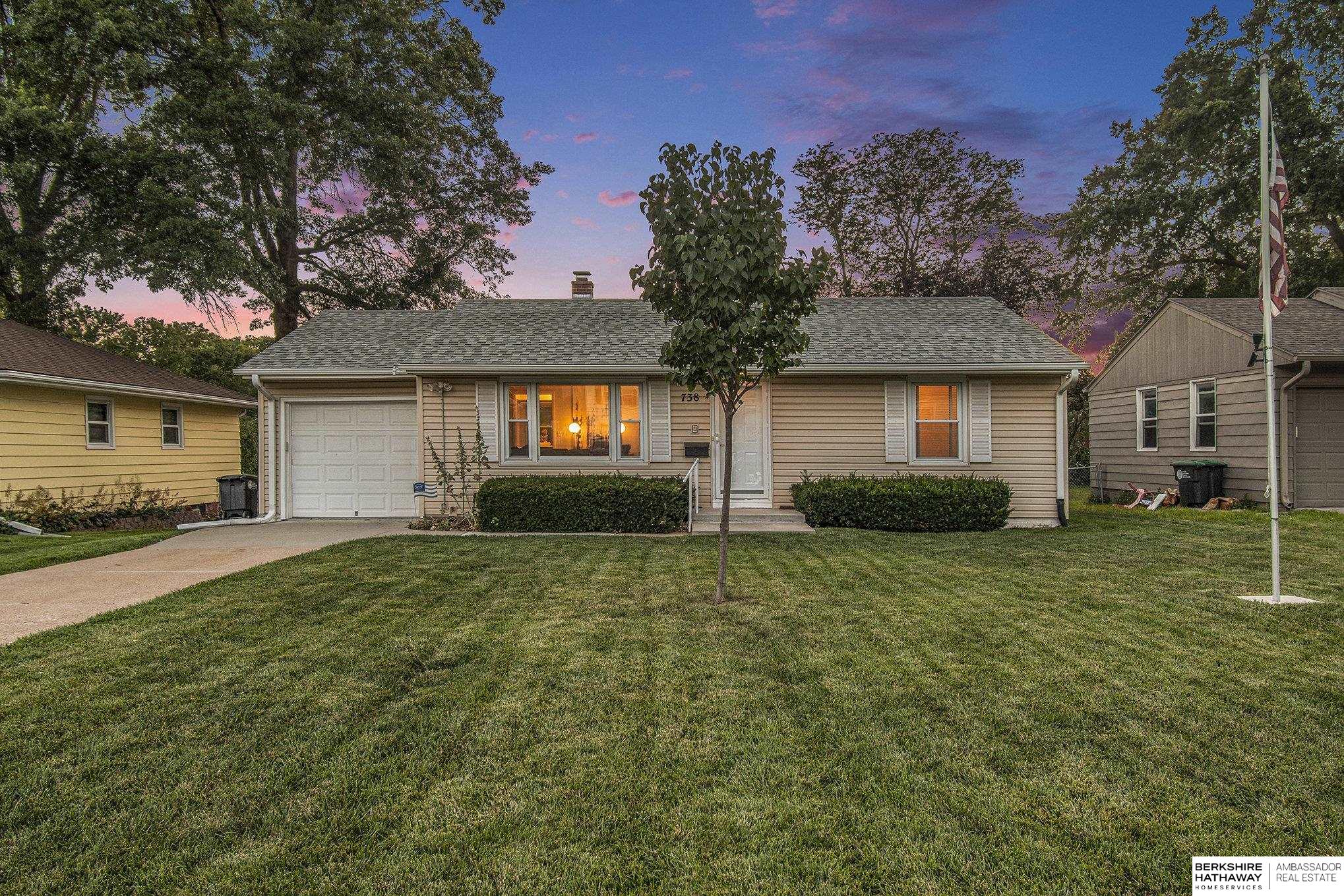 738 N 76th Street