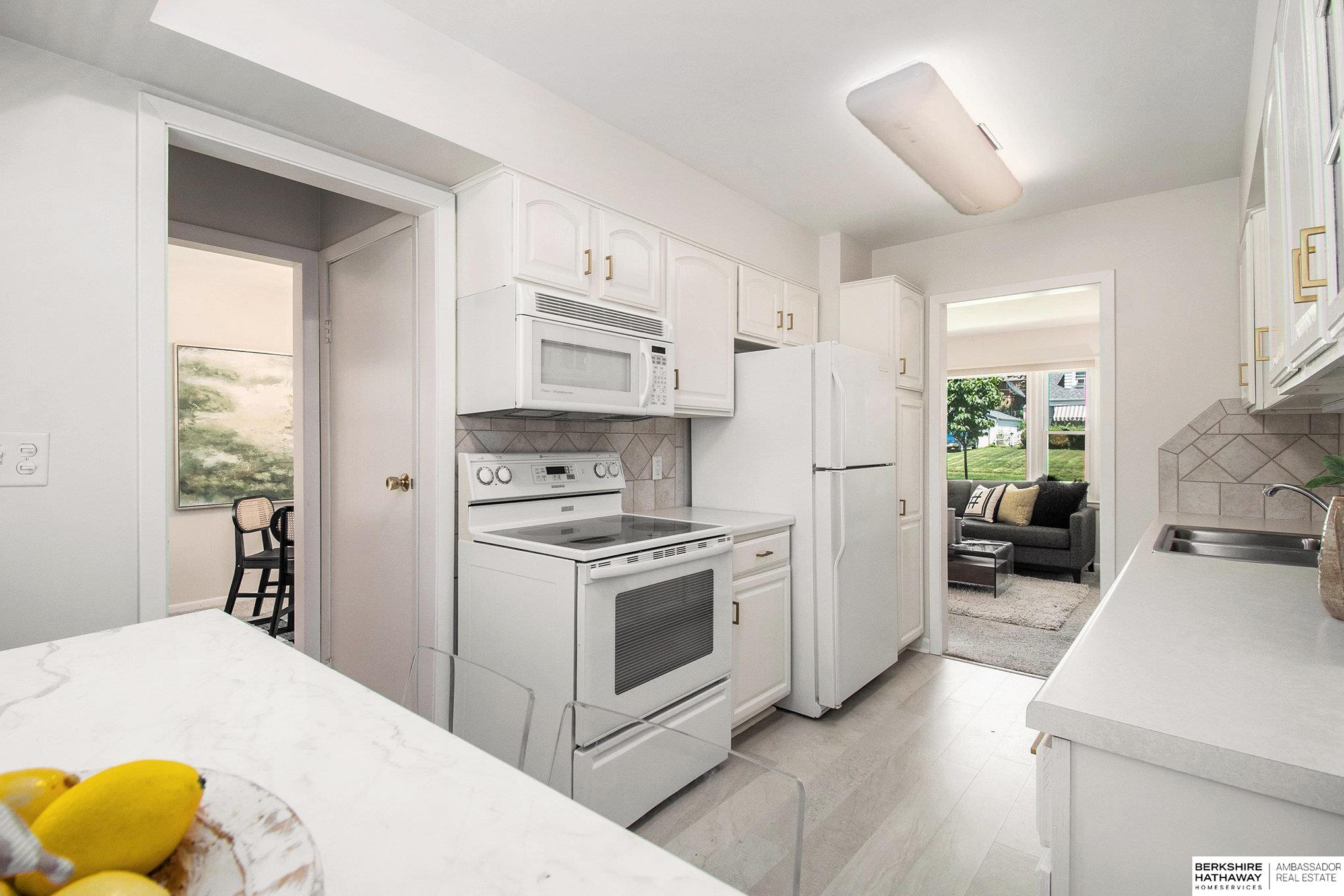 738 N 76th Street