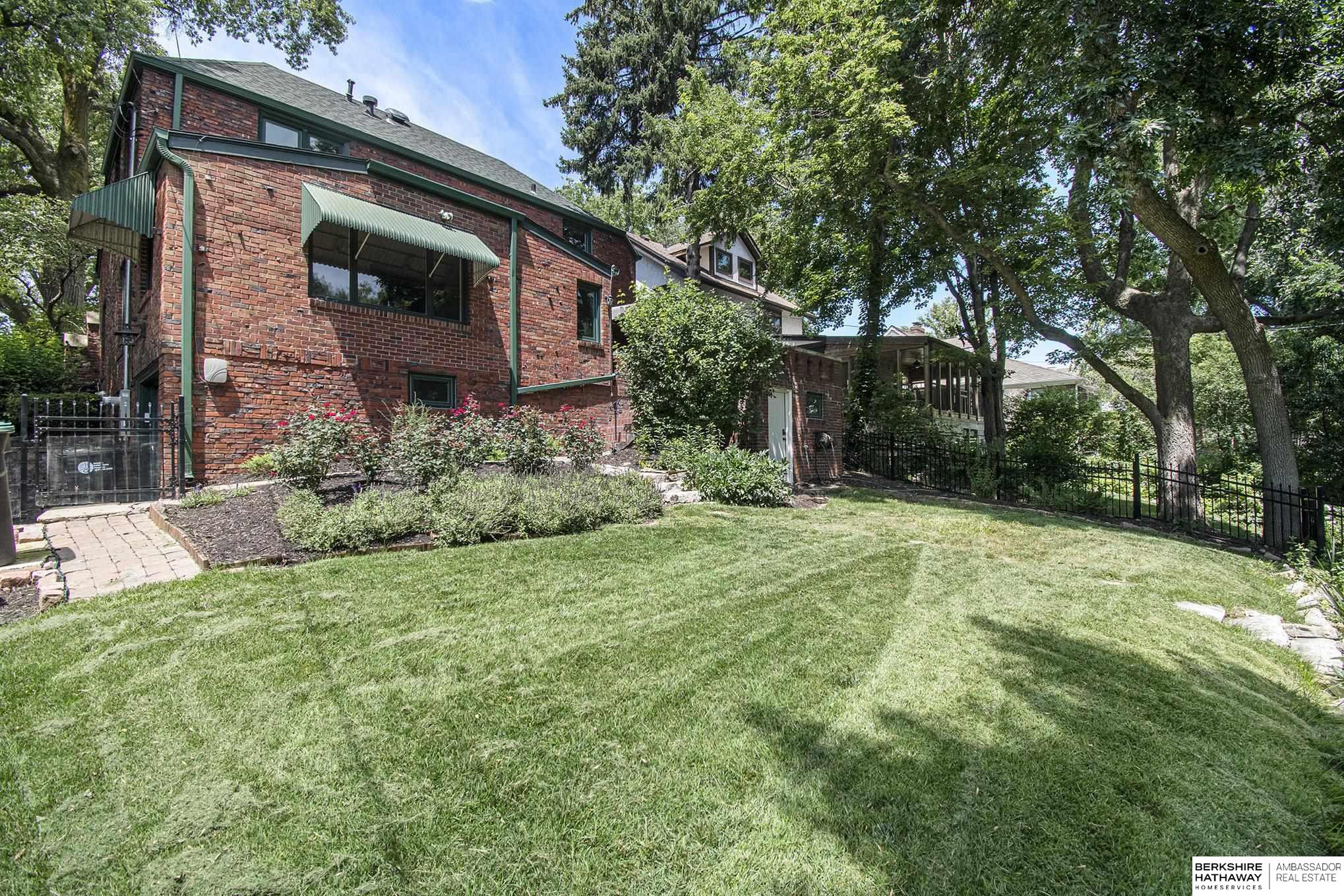 2503 N 55th Street