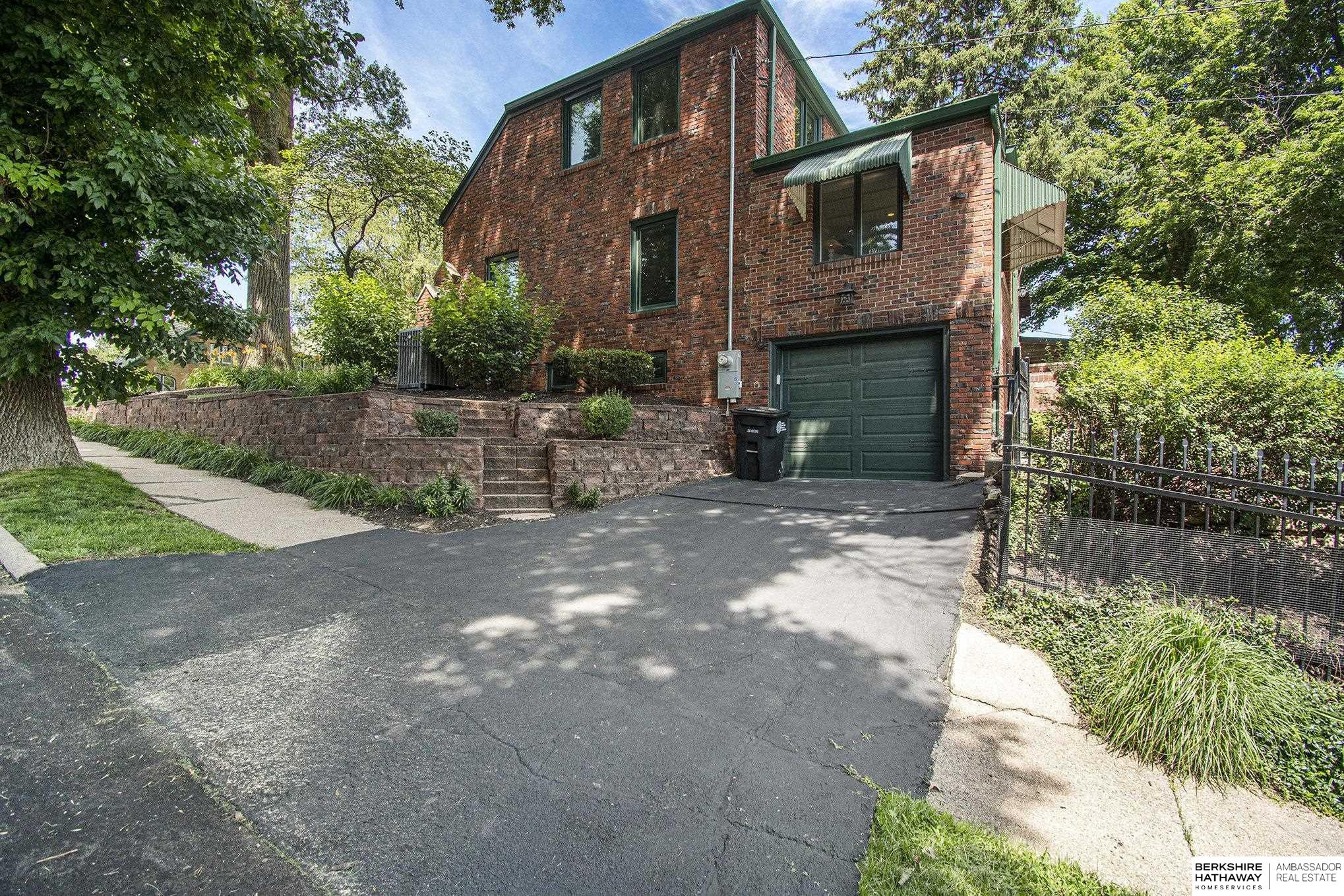 2503 N 55th Street