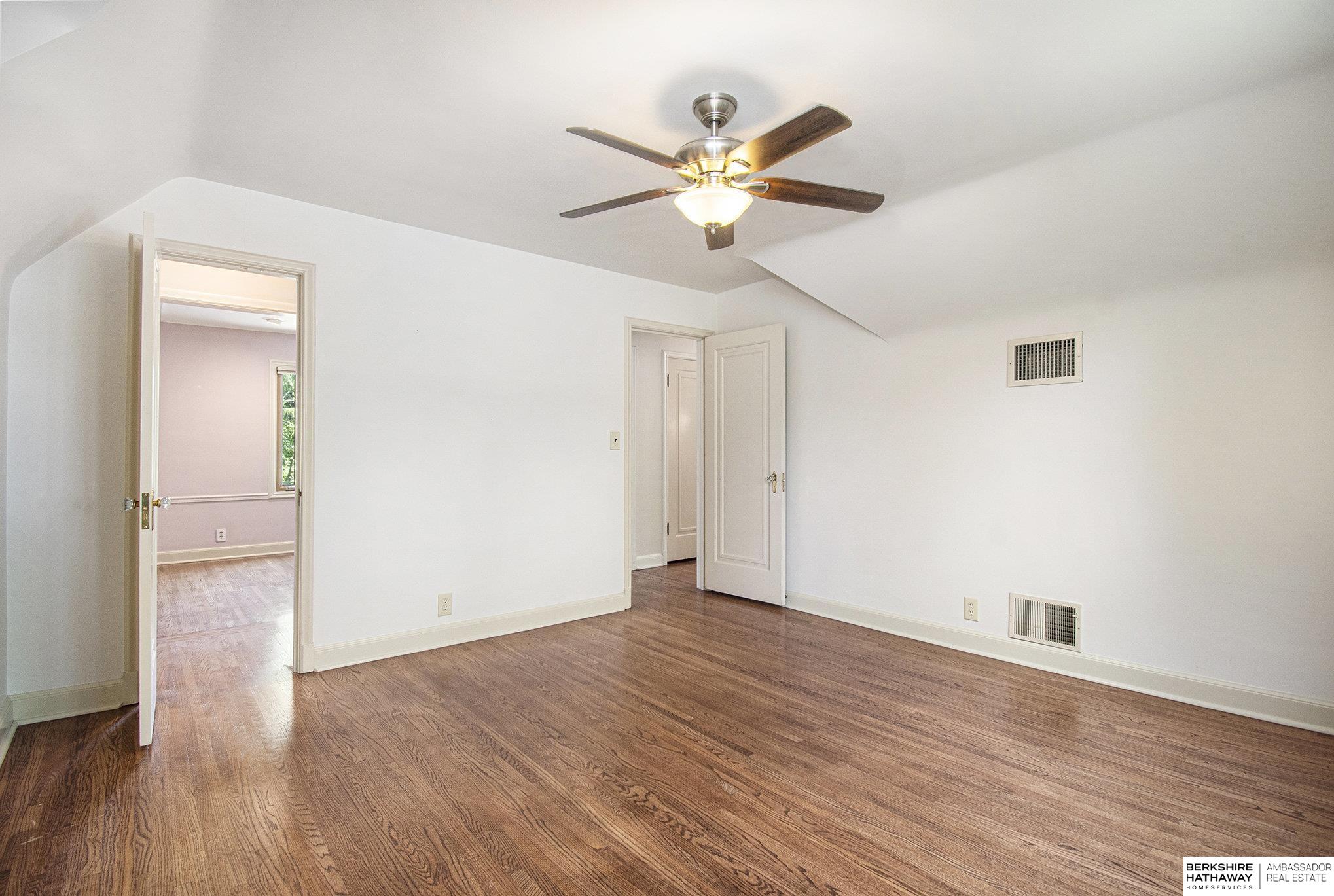 2503 N 55th Street