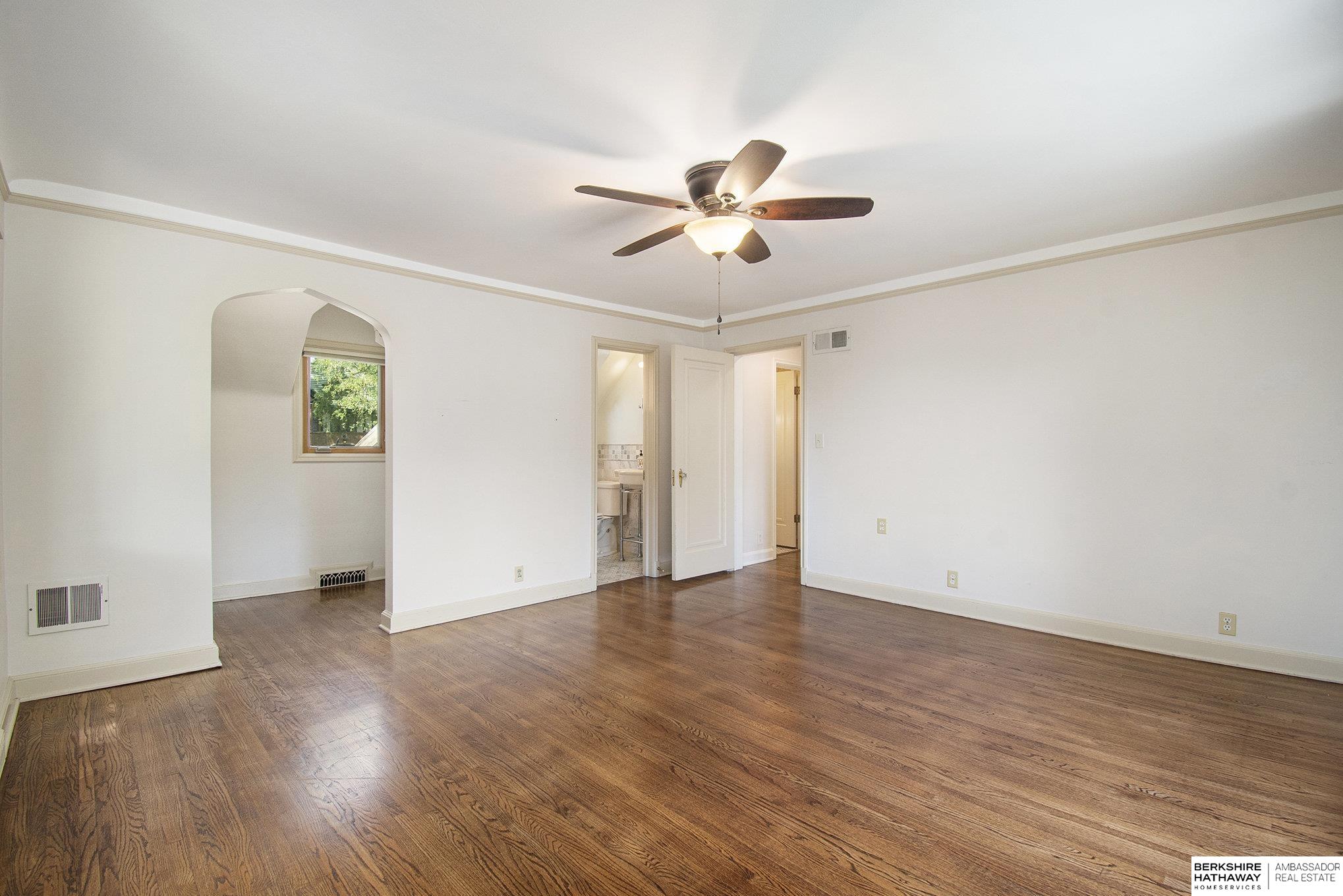 2503 N 55th Street