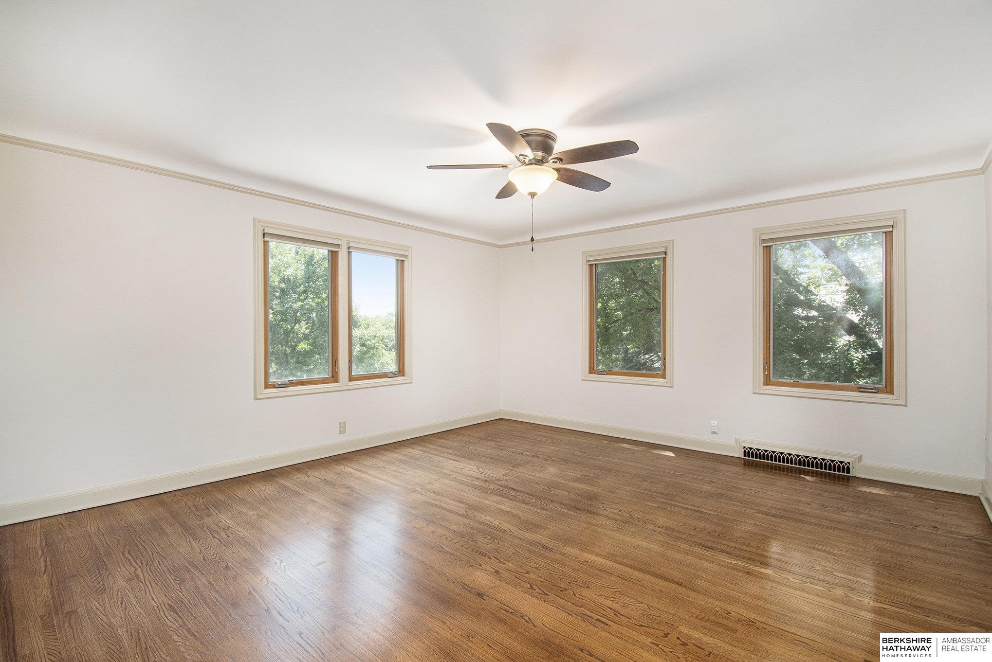 2503 N 55th Street