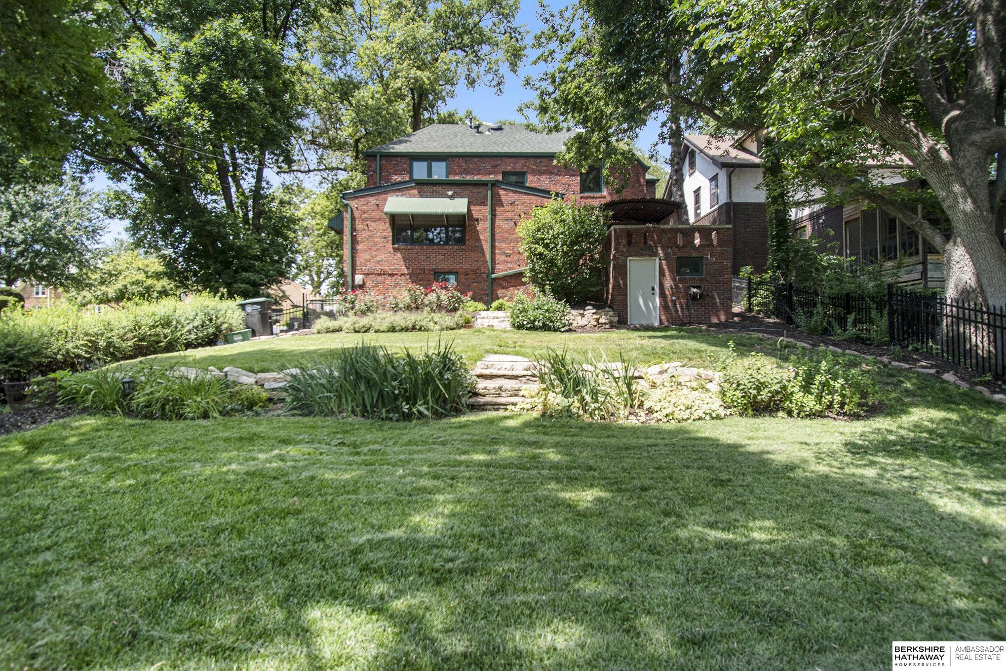 2503 N 55th Street