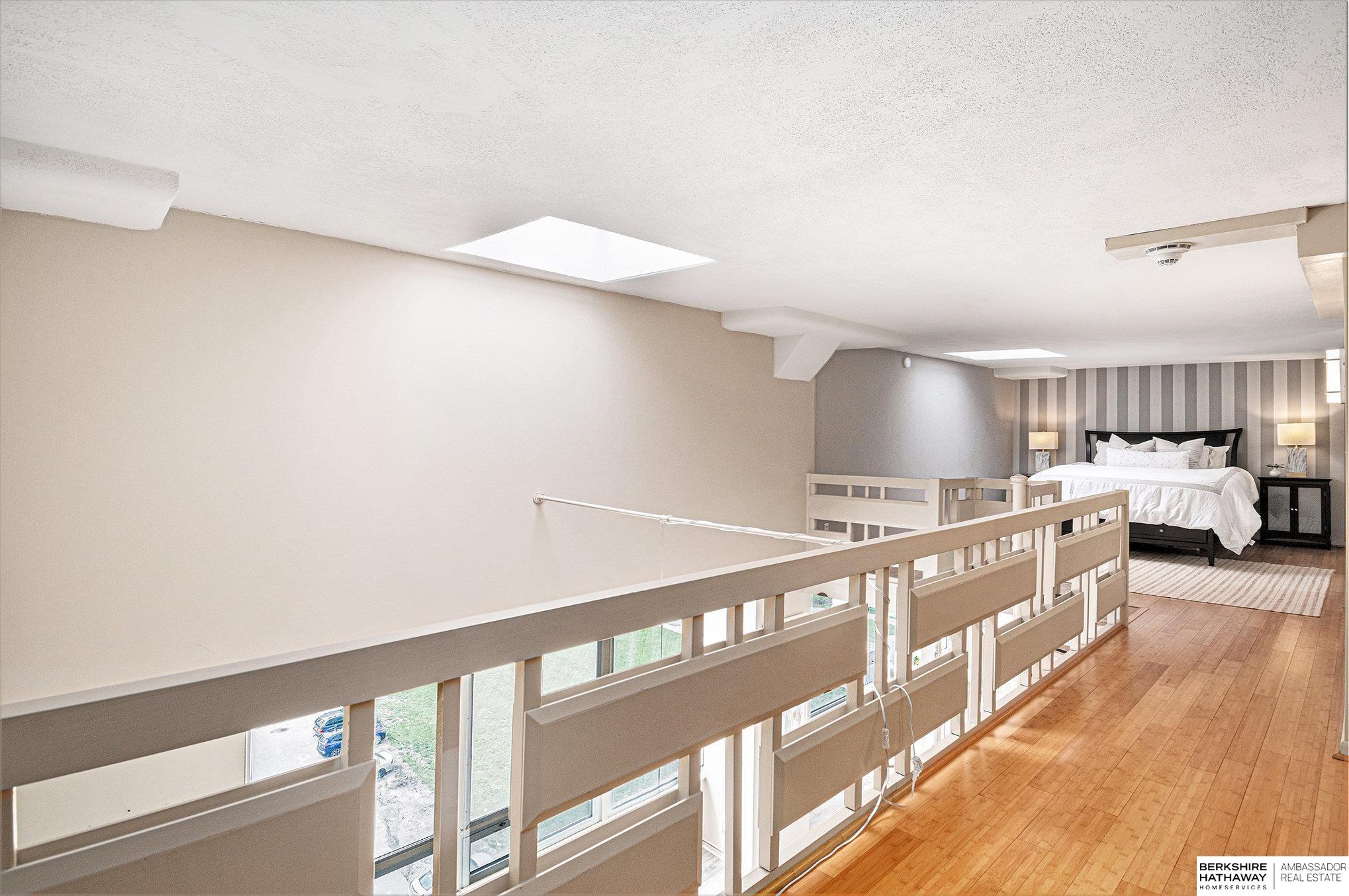 3000 Farnam Street # 6H