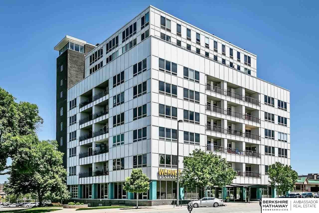 3000 Farnam Street # 6H