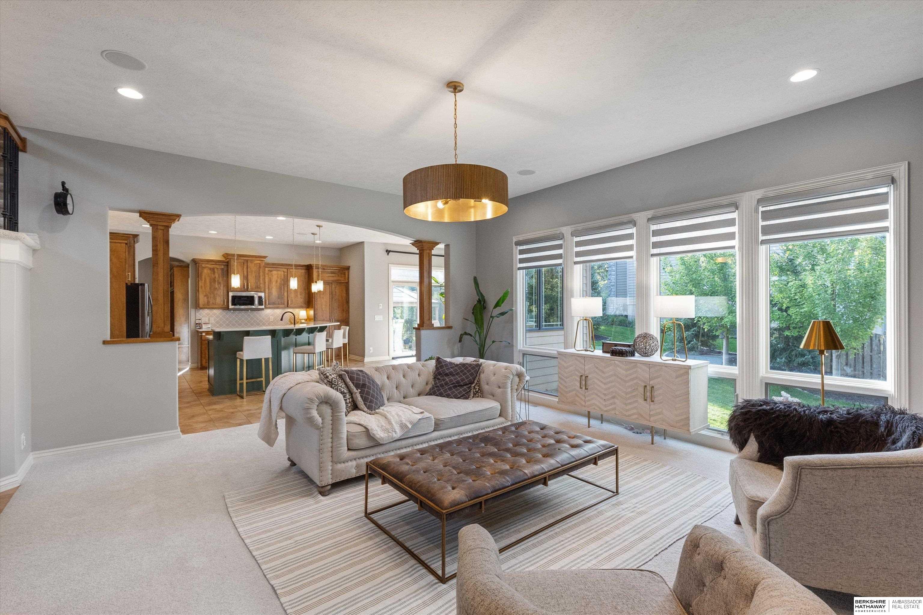 18107 Leavenworth Street