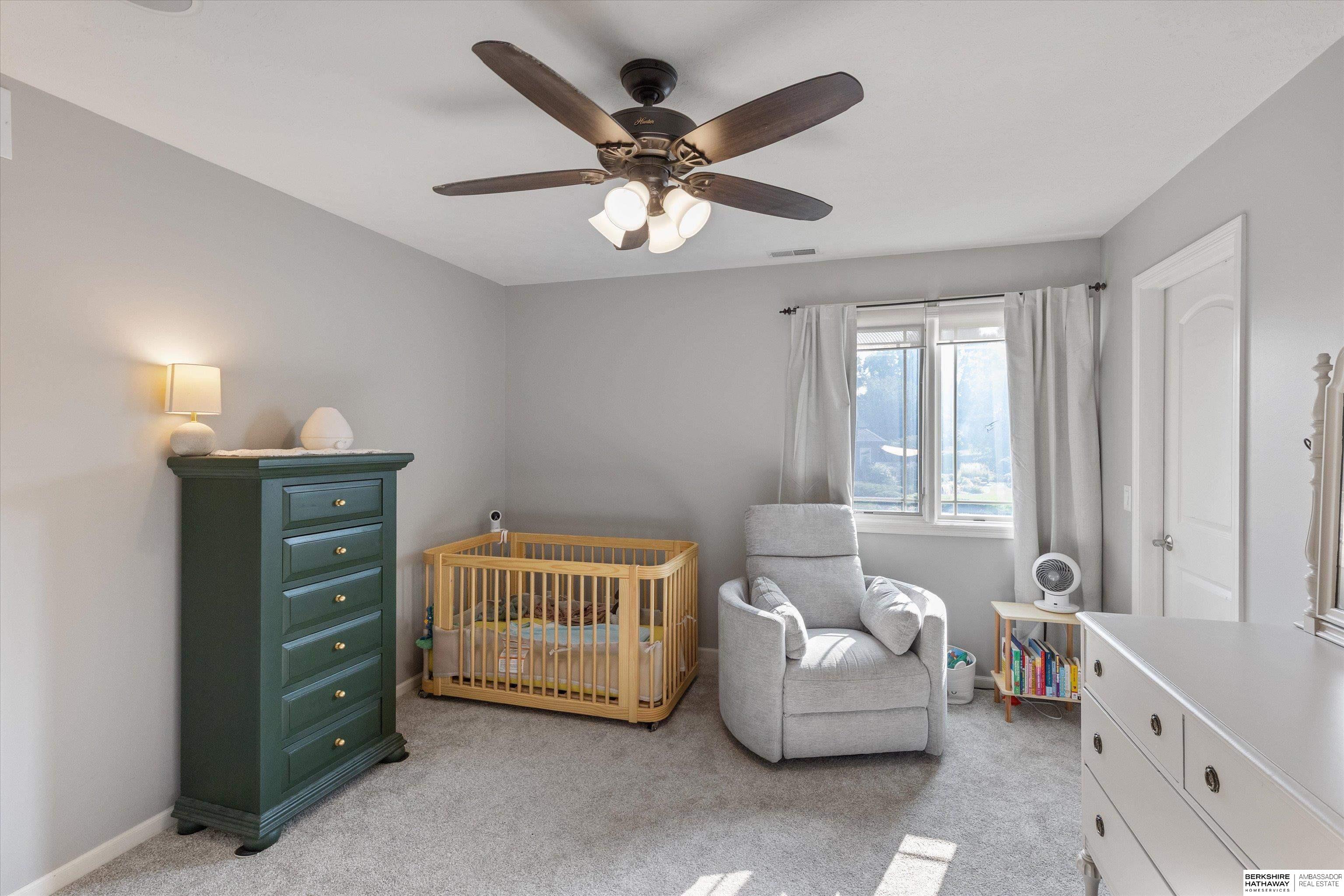 18107 Leavenworth Street