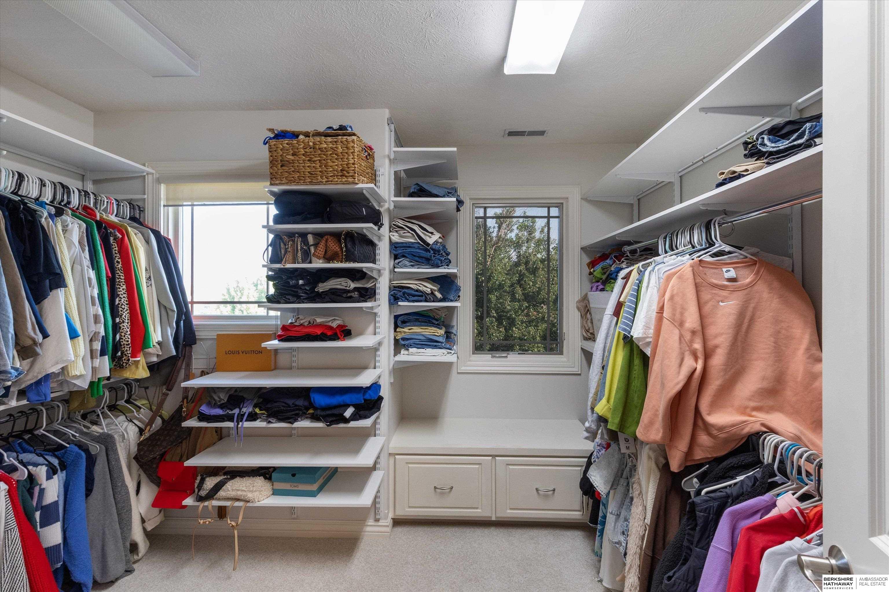 18107 Leavenworth Street