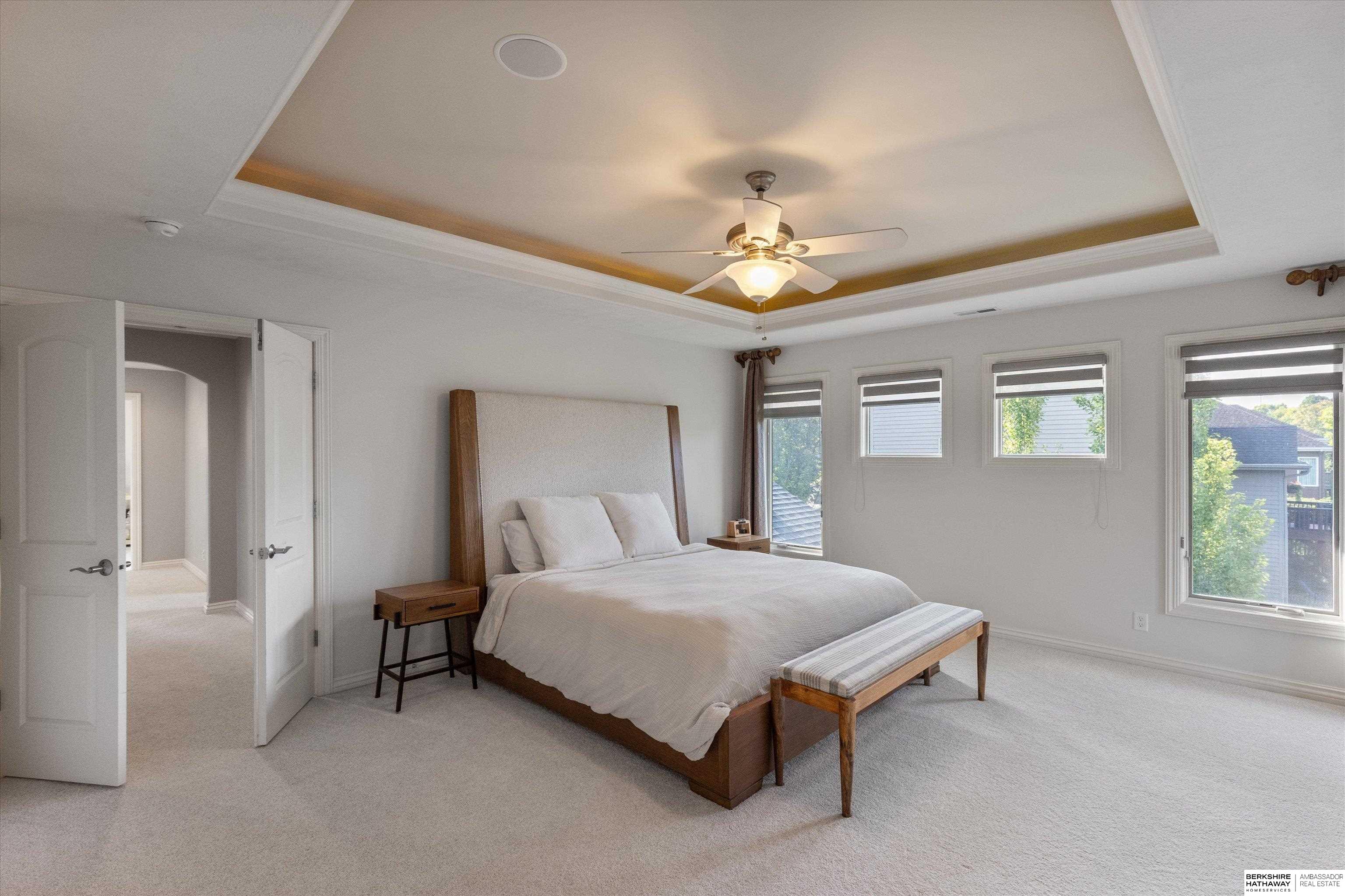 18107 Leavenworth Street