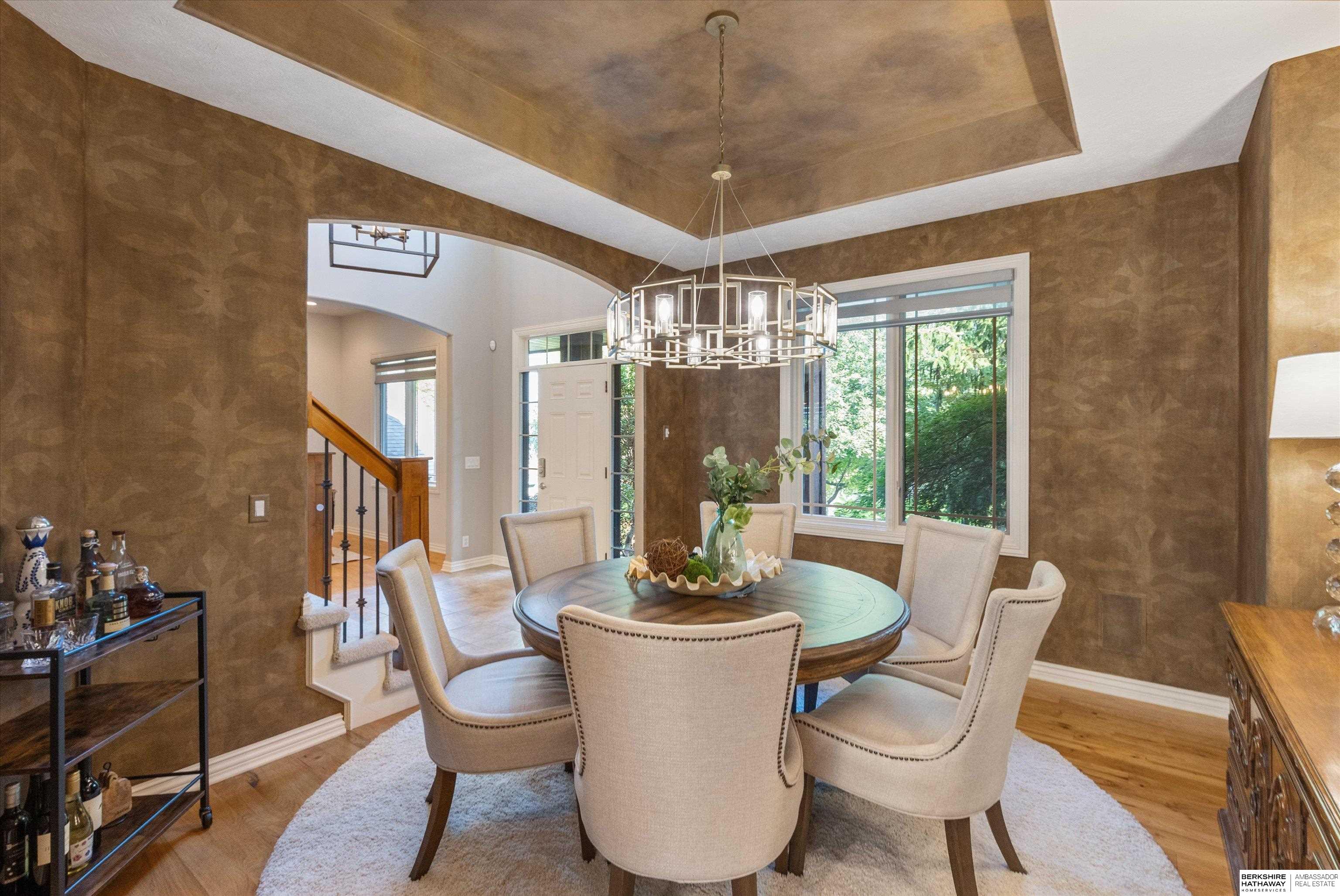 18107 Leavenworth Street