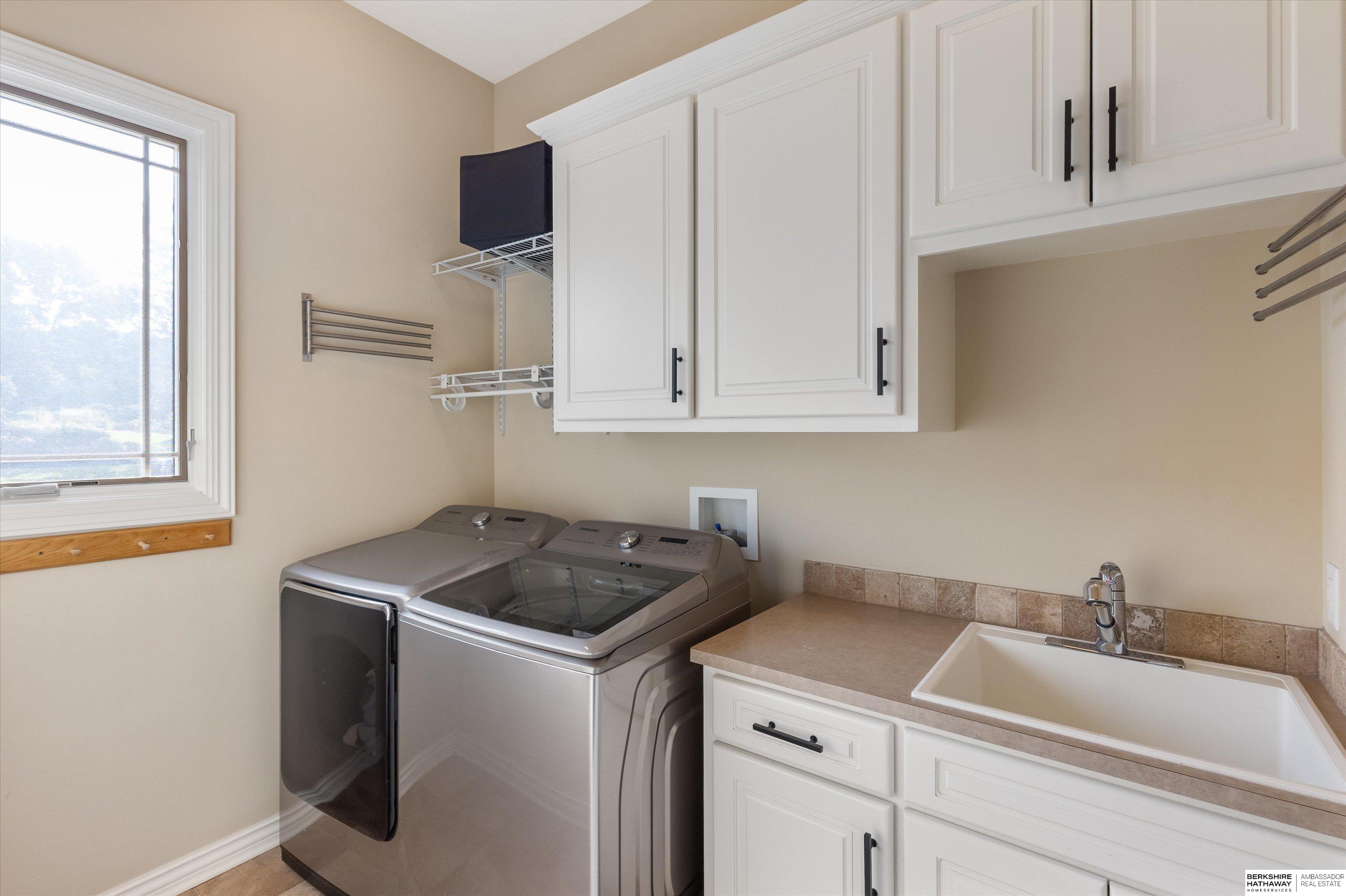 18107 Leavenworth Street