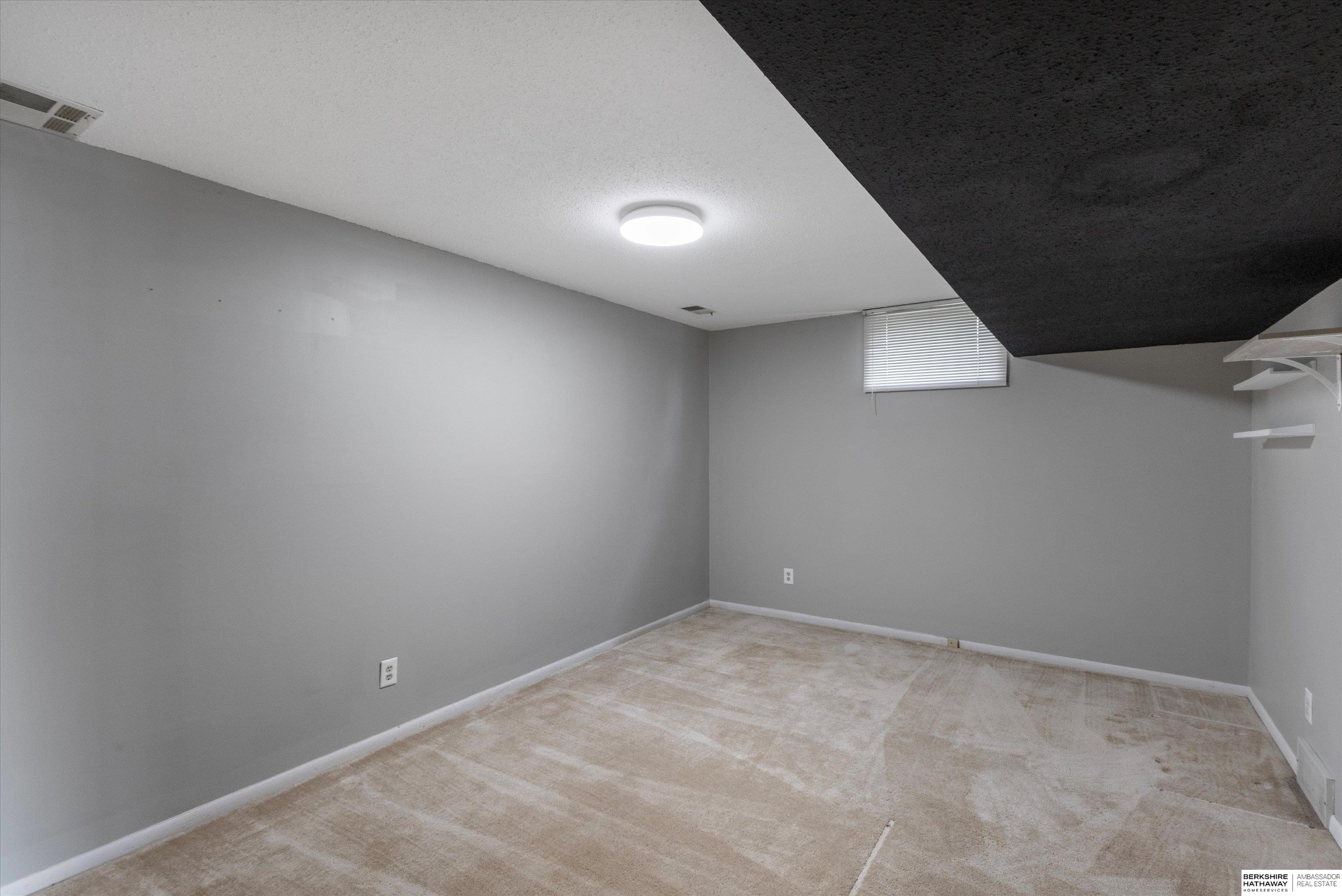 8609 Molokai Drive