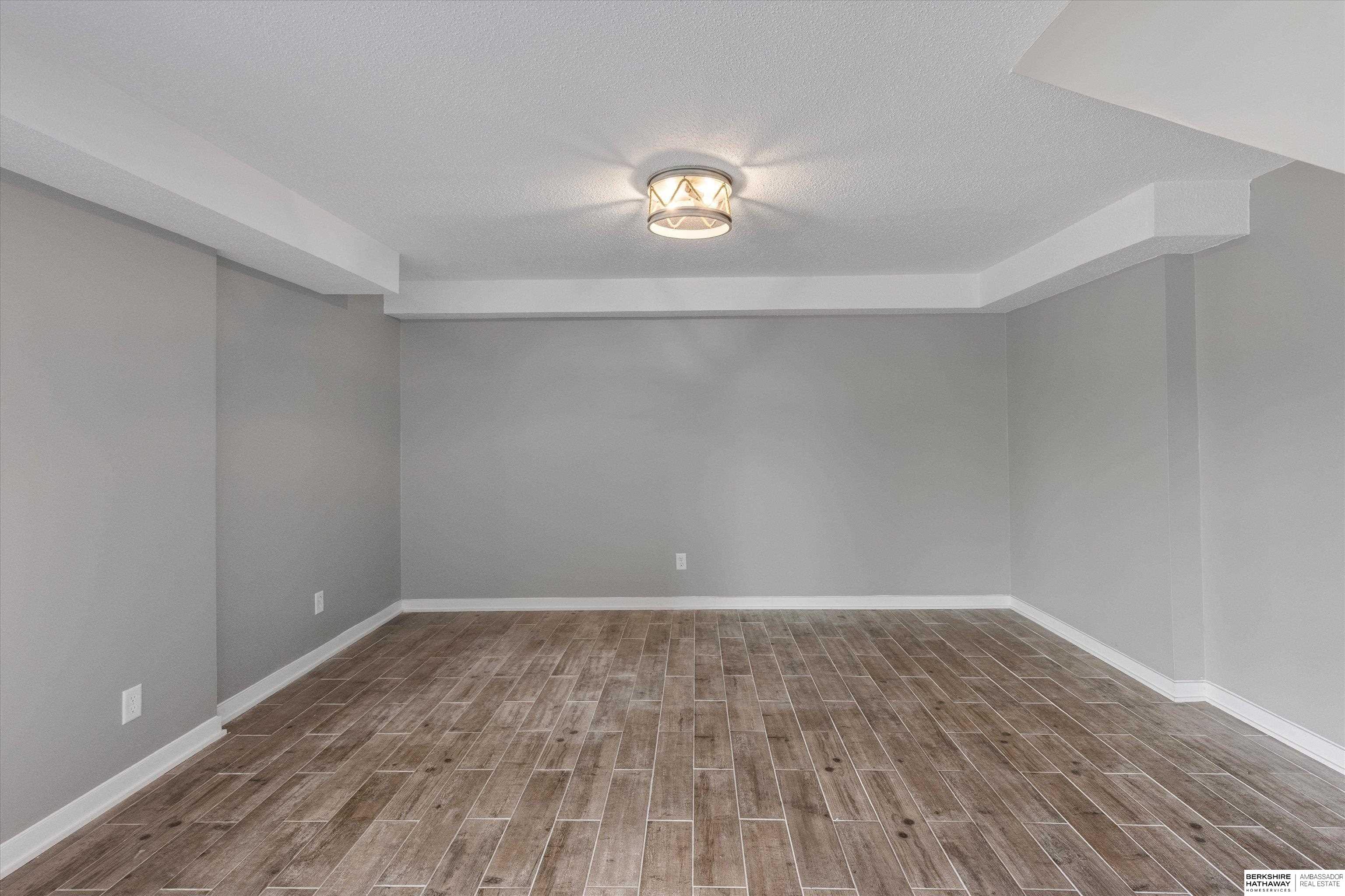 8609 Molokai Drive