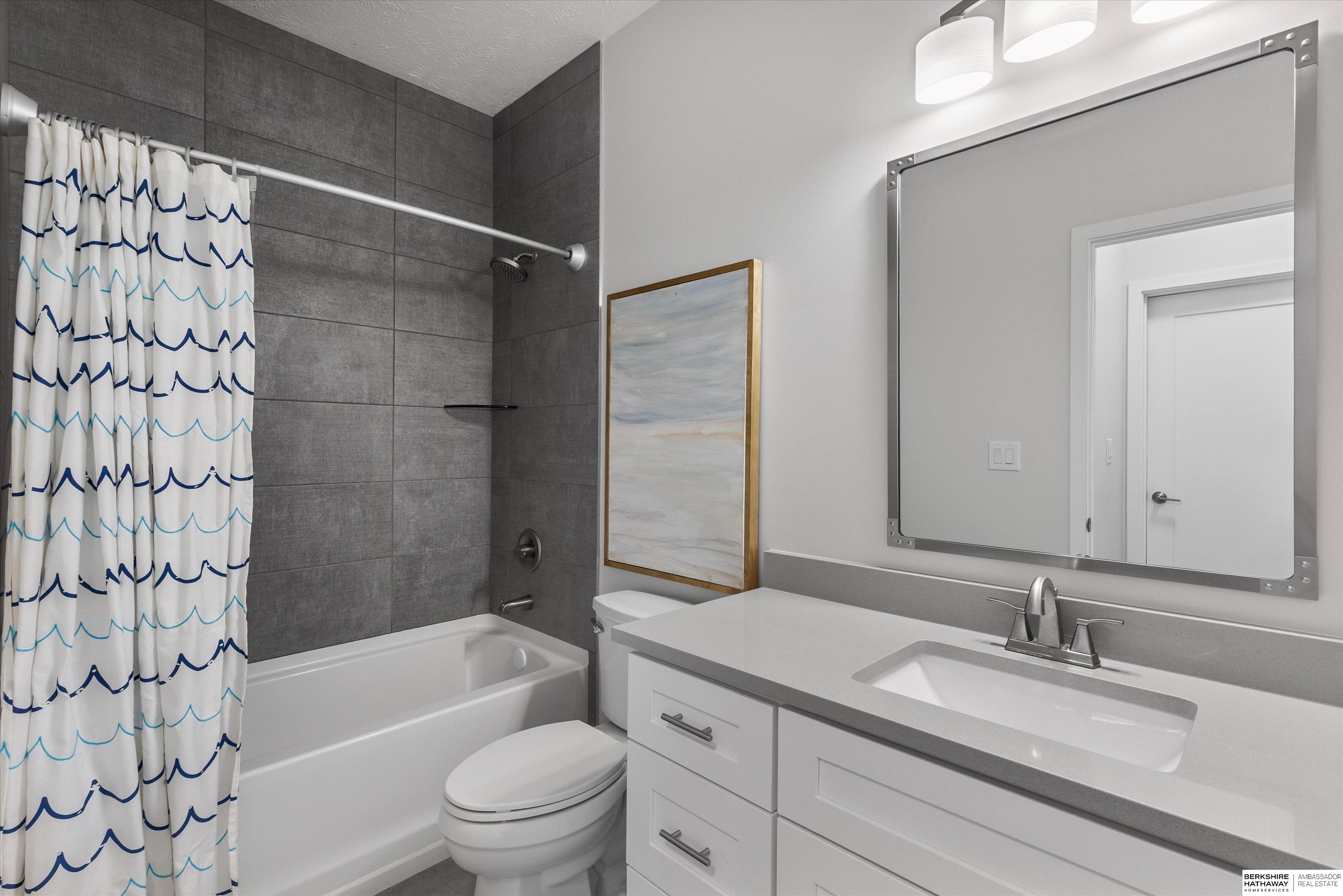 5933 N 158 Court # 306