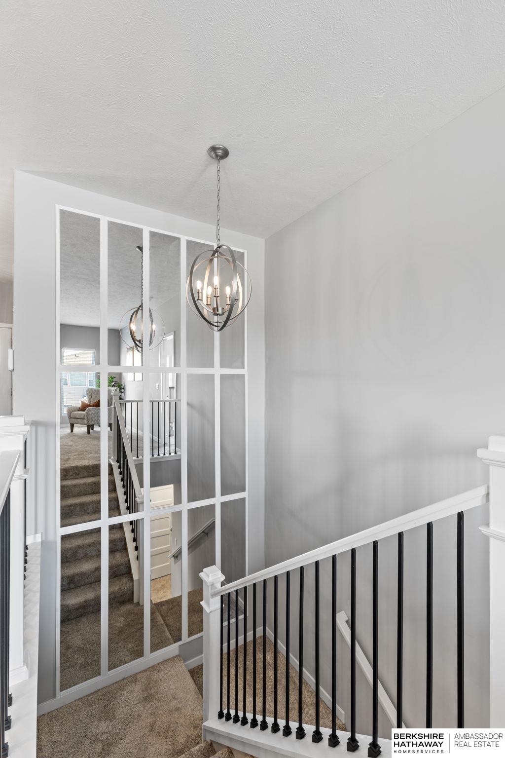9605 S 184 Terrace