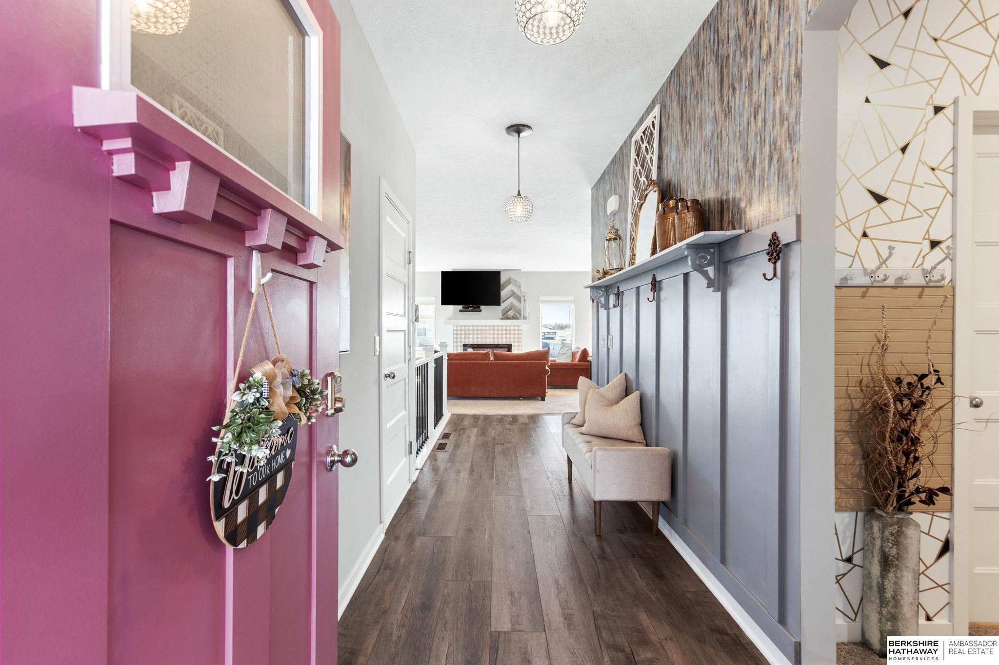 9605 S 184 Terrace