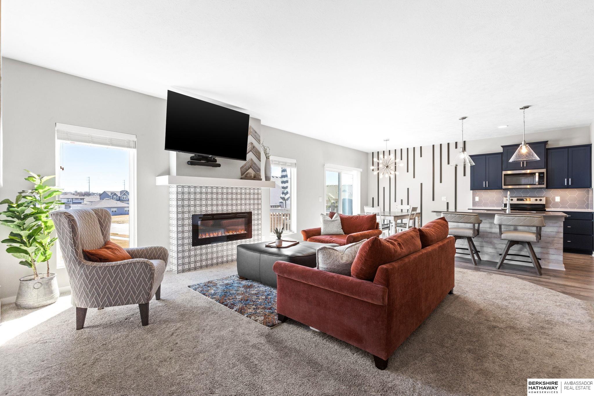 9605 S 184 Terrace