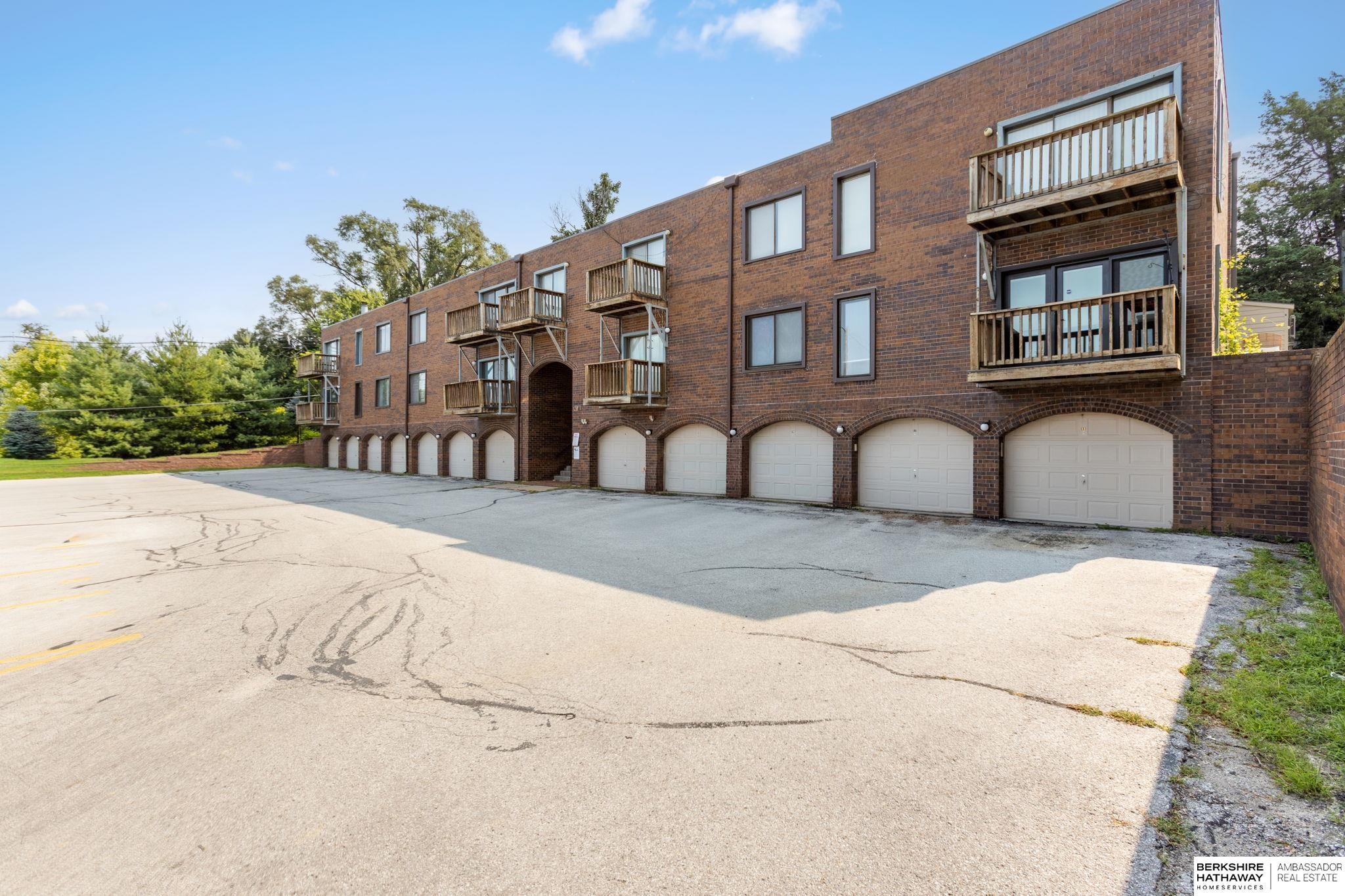 101 N 69 Street # 22