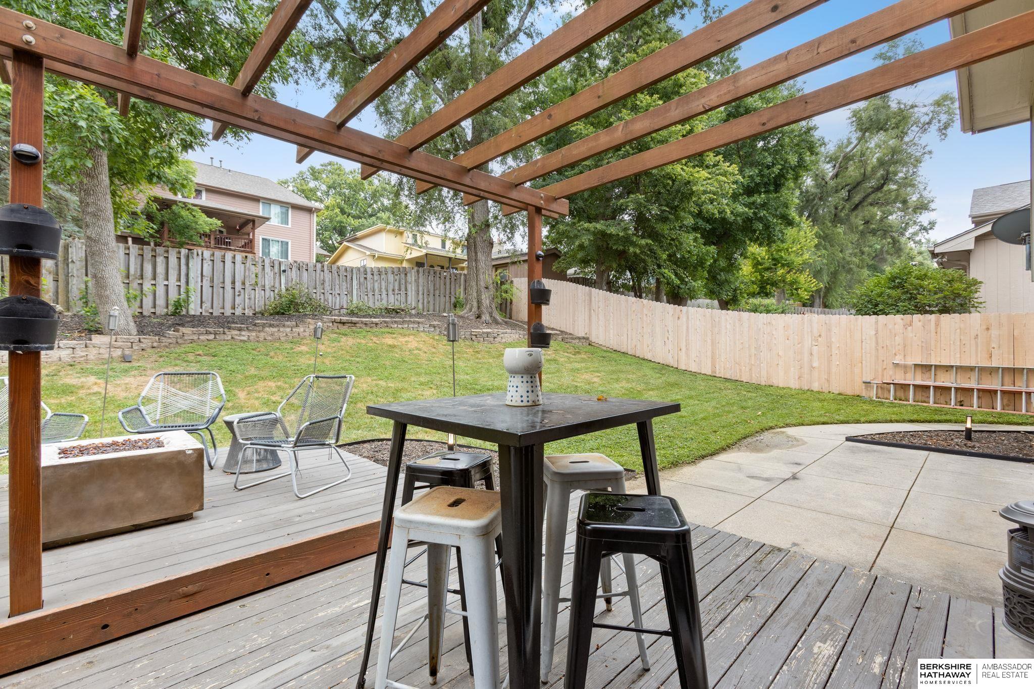2311 S 166 Street