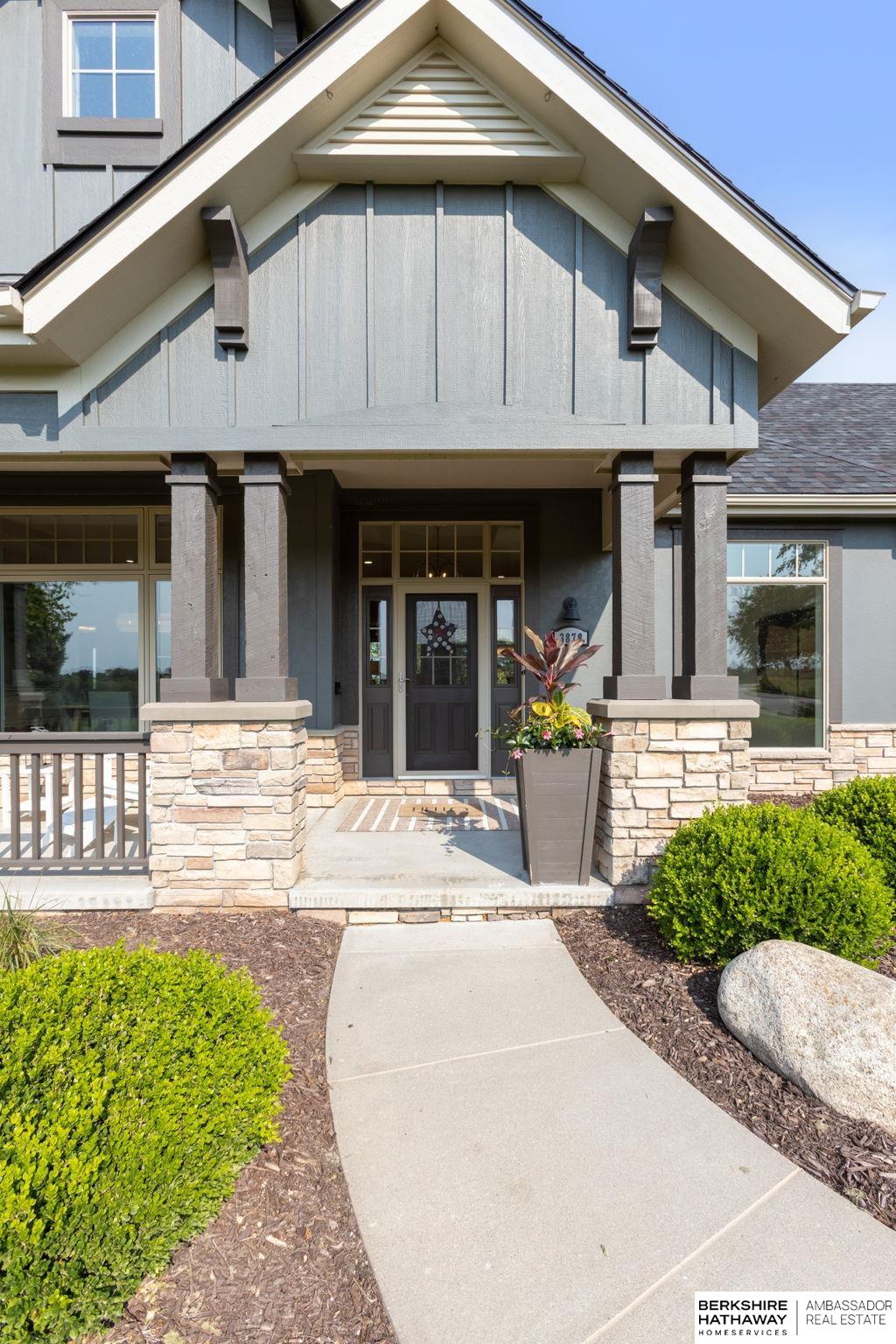 3878 Buckthorn Drive