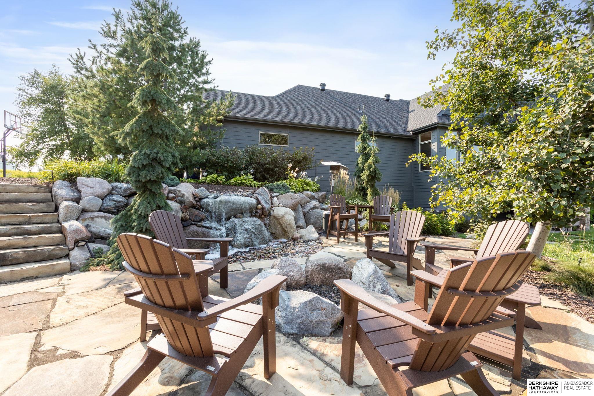 3878 Buckthorn Drive