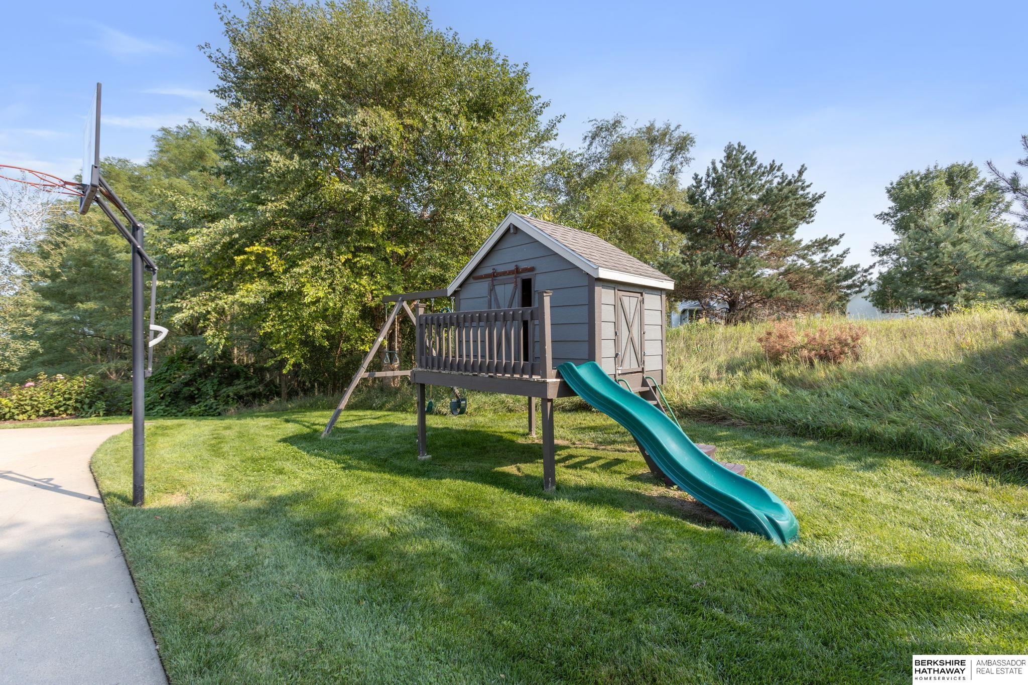3878 Buckthorn Drive