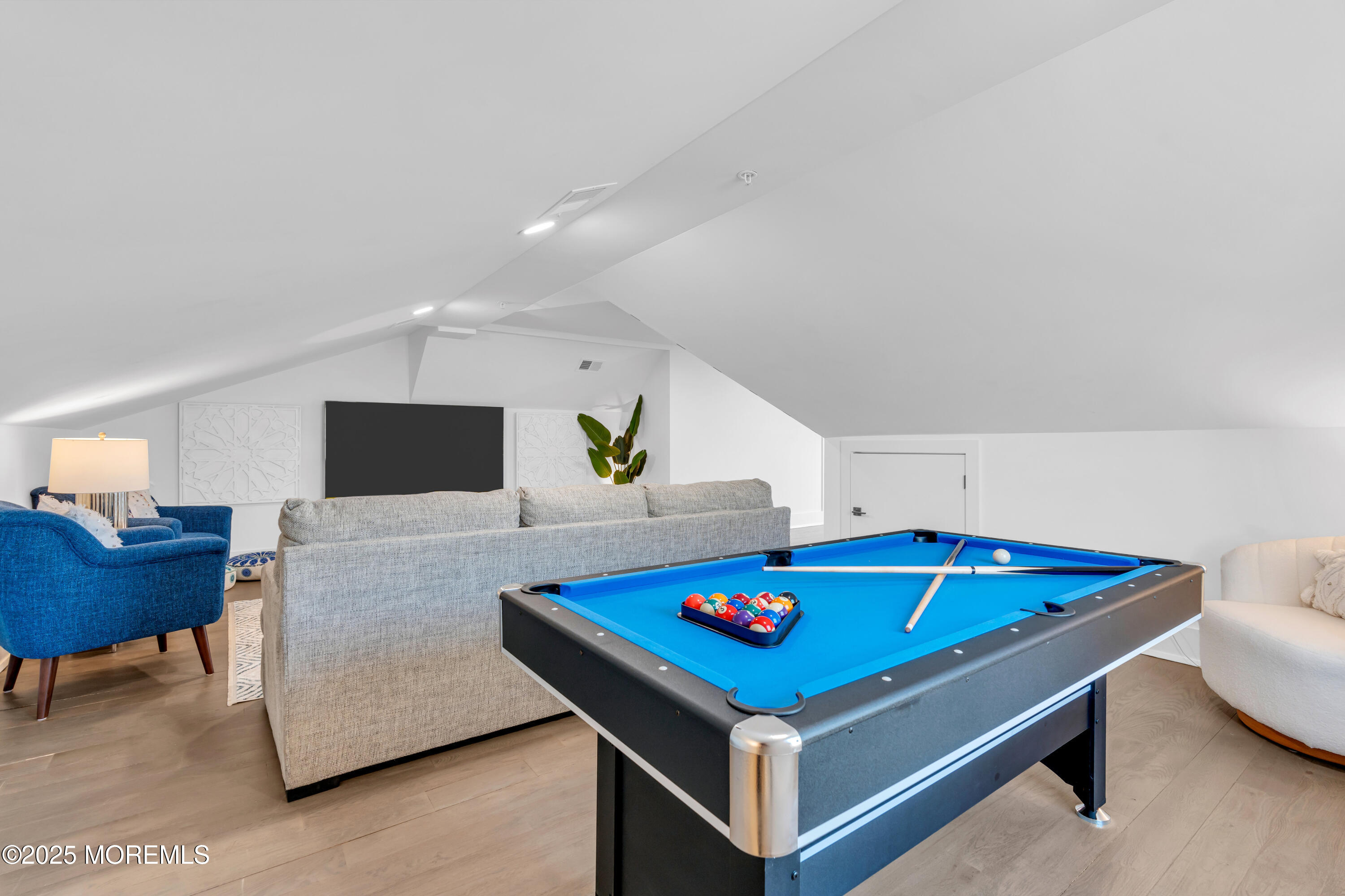 40 Seaview Avenue, B