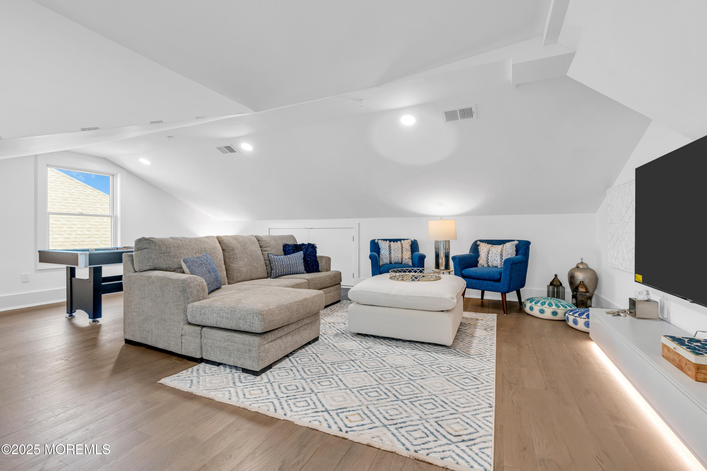 40 Seaview Avenue, B