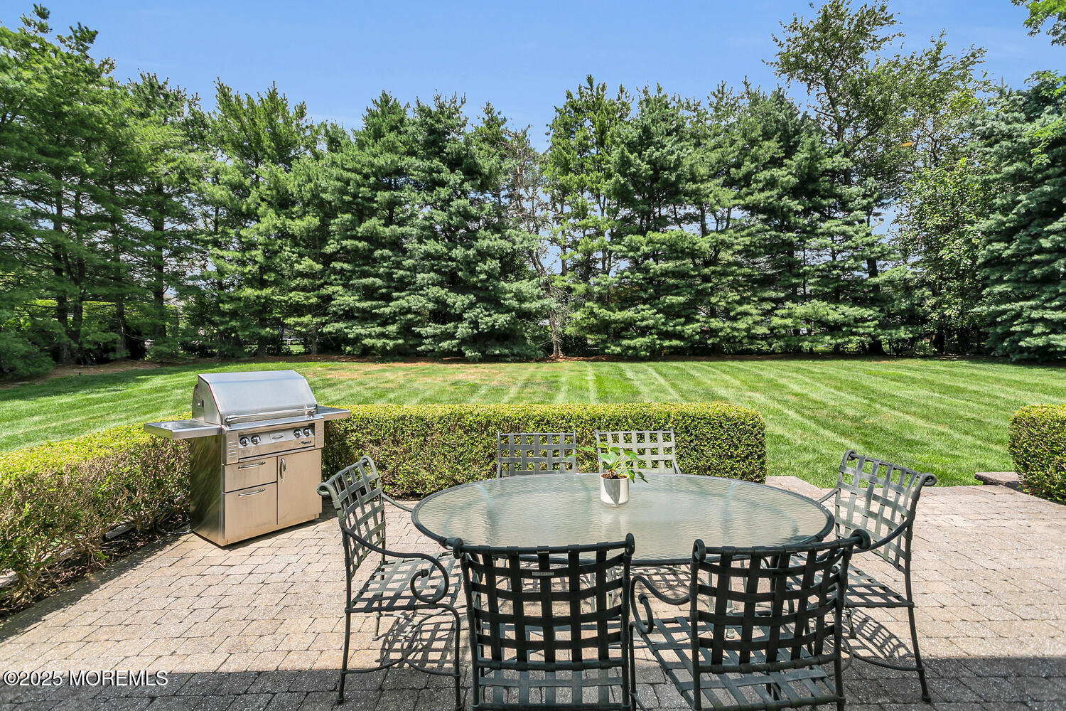 21 Canterbury Drive