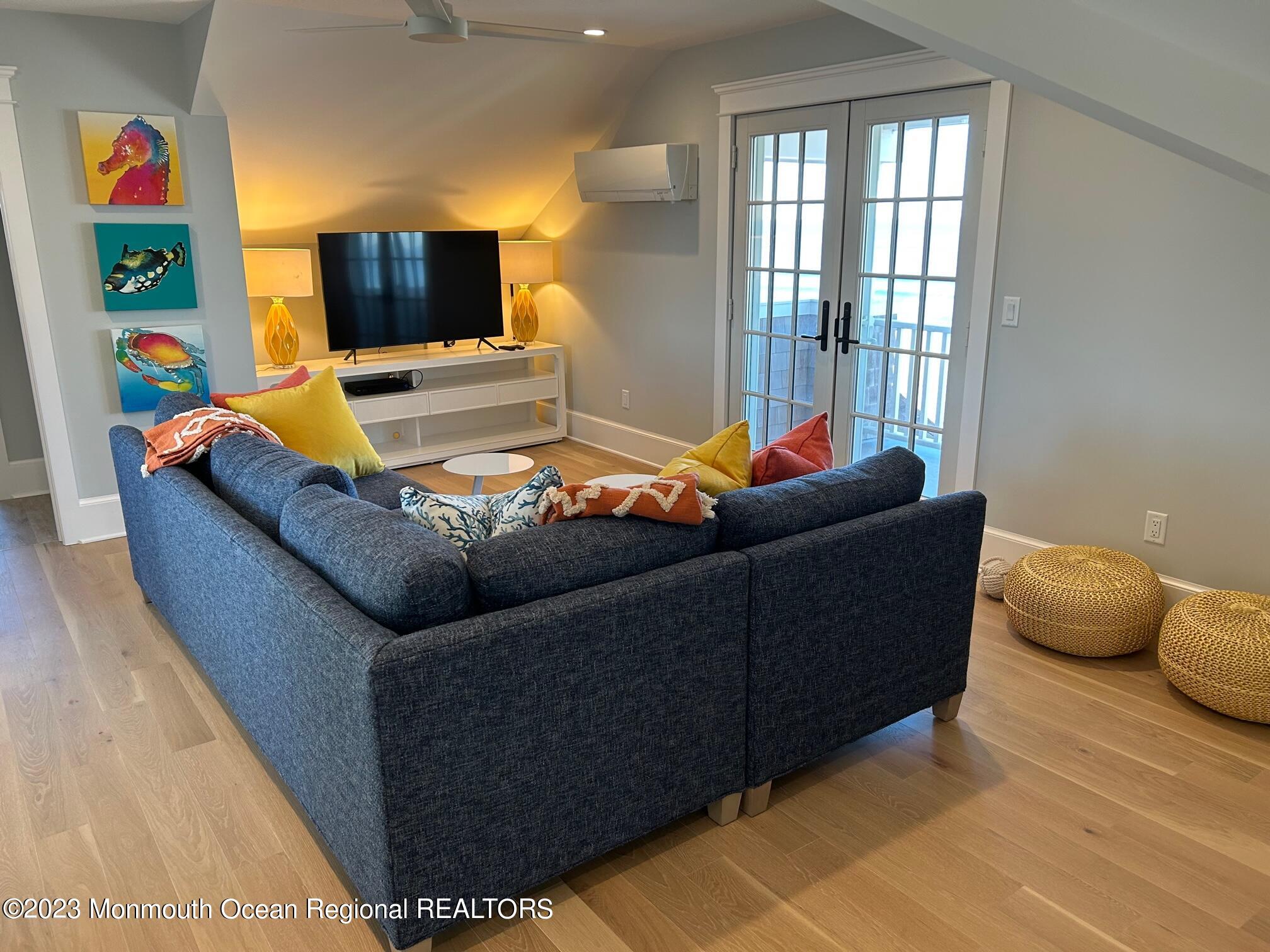 1407 Ocean Avenue