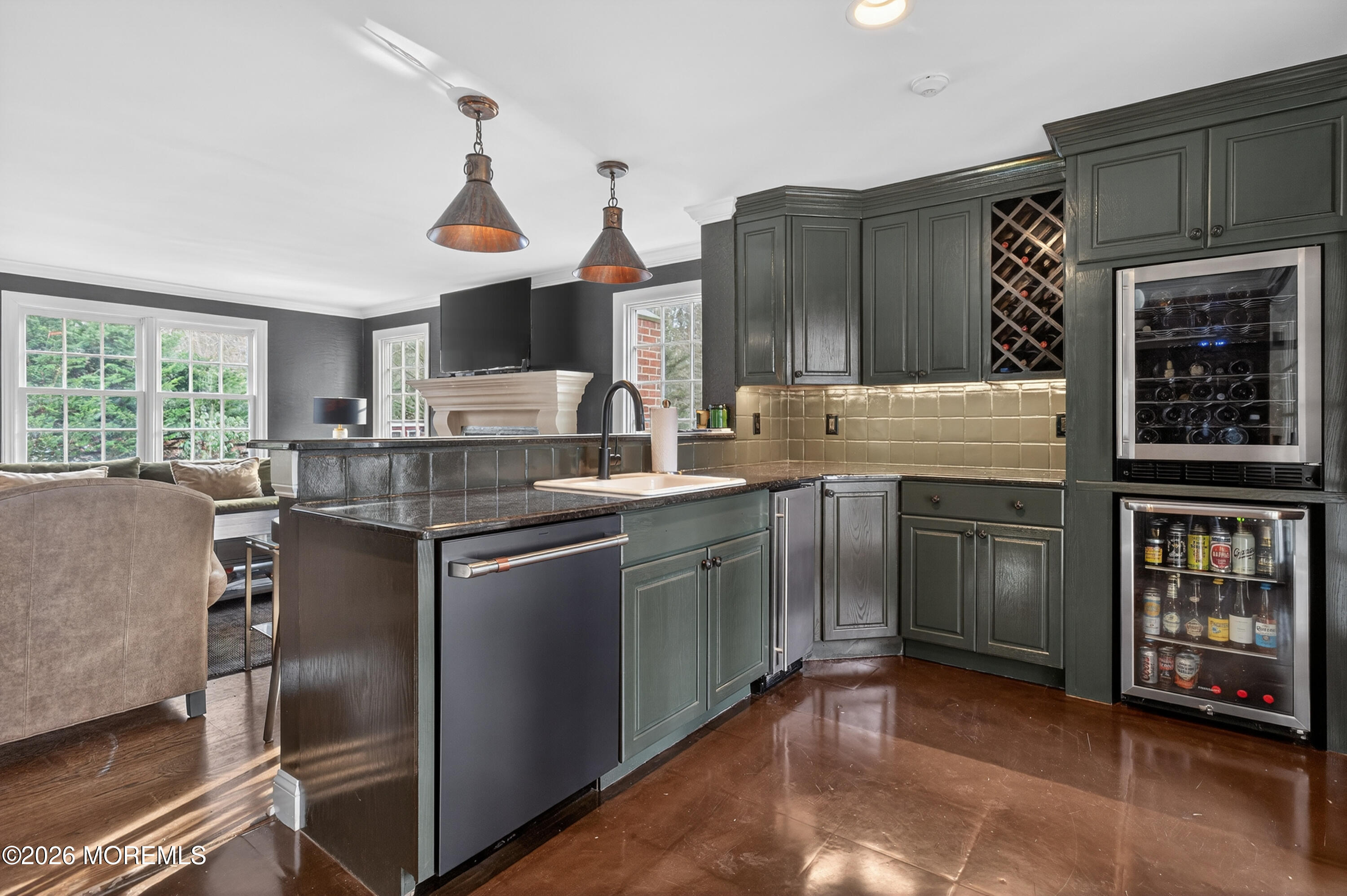 132 Avenue Of Two Rivers