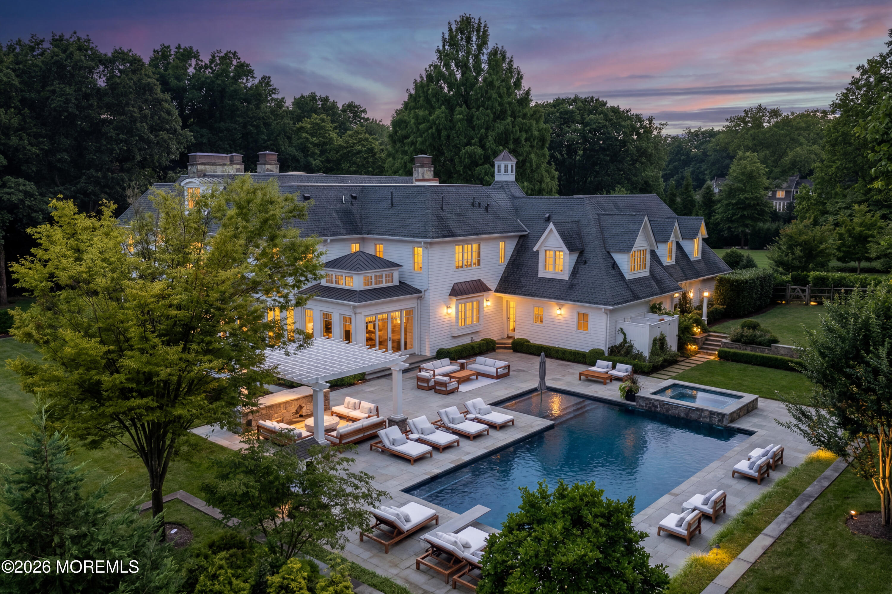 18 Bellevue Avenue